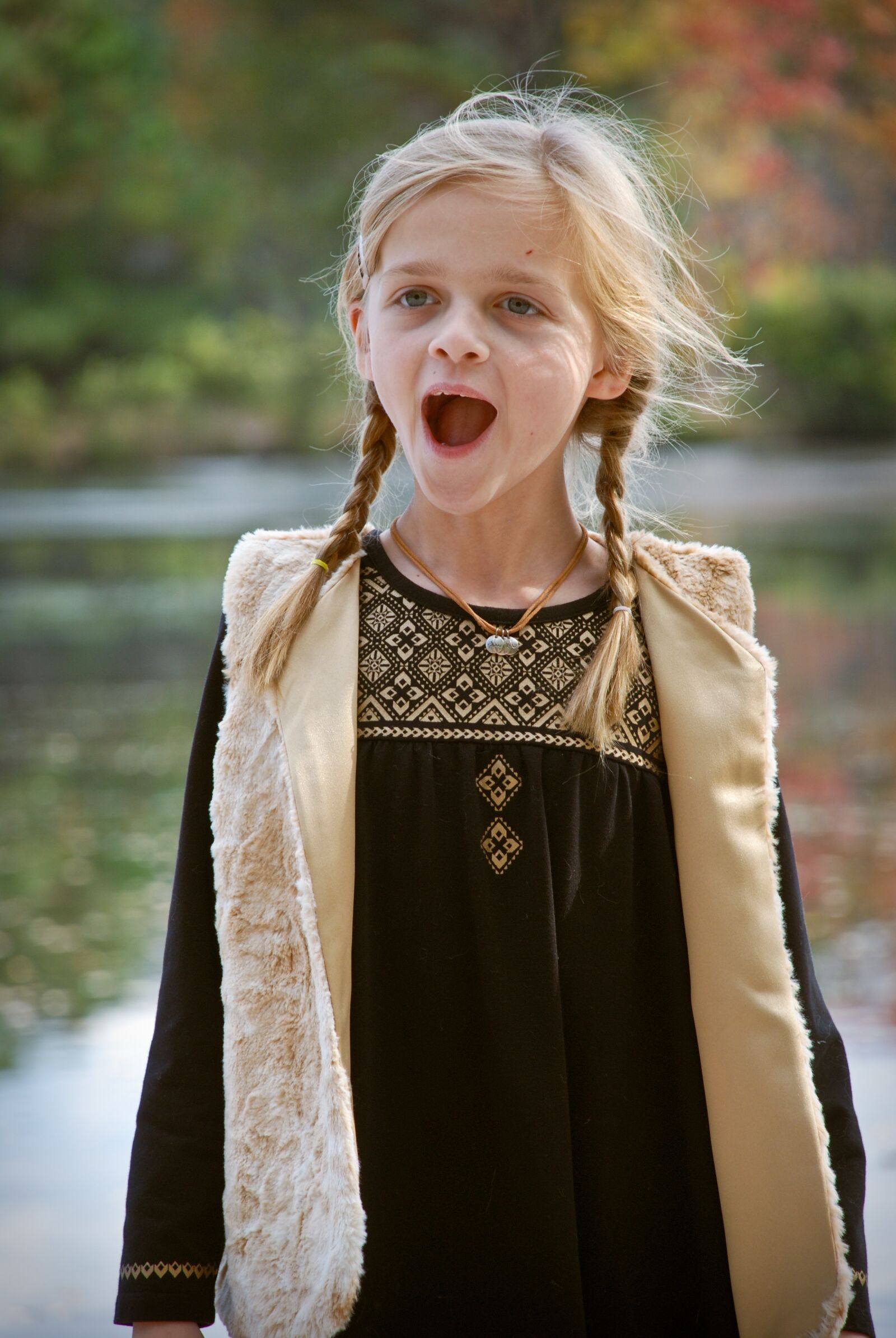 Nikon D80 sample photo. Surprise, girl, emotions photography