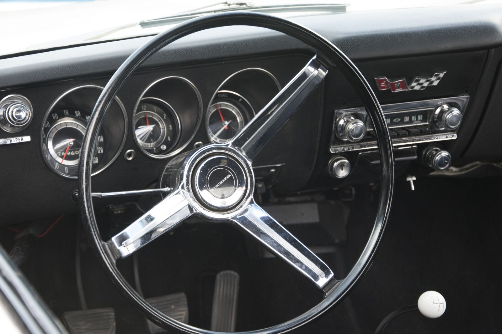 Nikon D5500 sample photo. Chevrolet corvair, dashboard, classic photography