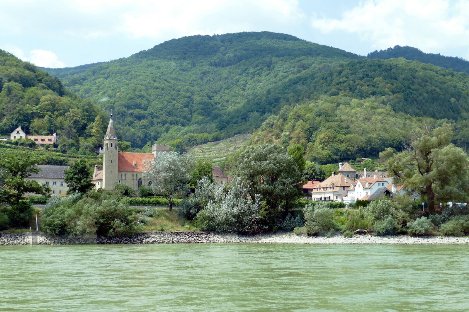 Panasonic Lumix DMC-FZ1000 sample photo. Wachau, austria, lower austria photography