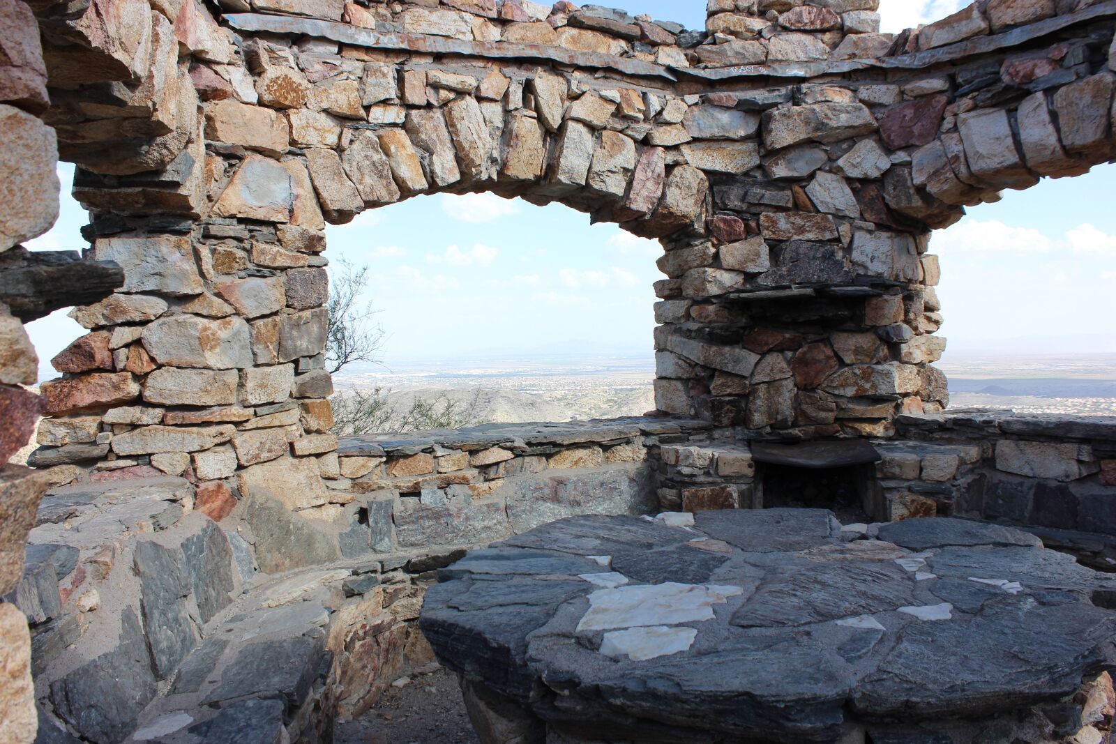 Canon EOS 600D (Rebel EOS T3i / EOS Kiss X5) sample photo. Stone, building, structure photography