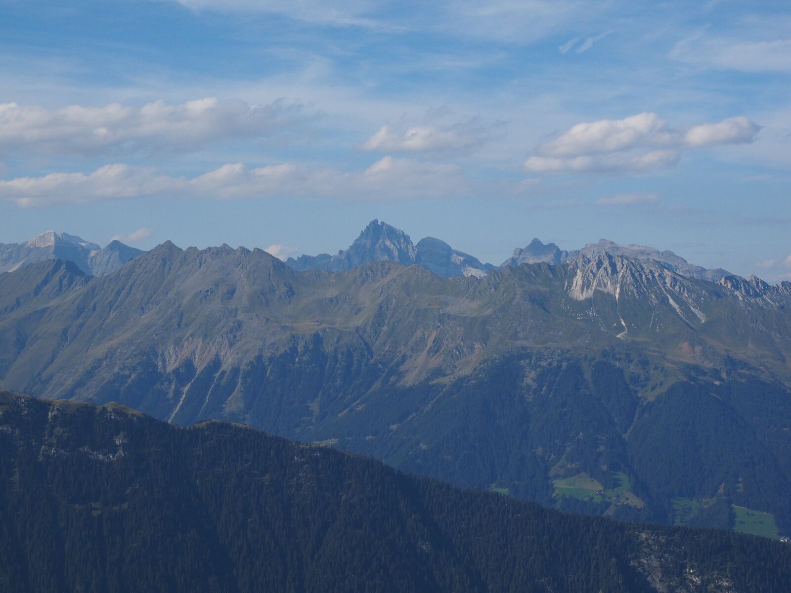 Olympus OM-D E-M1 + Olympus M.Zuiko Digital ED 12-40mm F2.8 Pro sample photo. Jaufenspitze, mountains, view photography