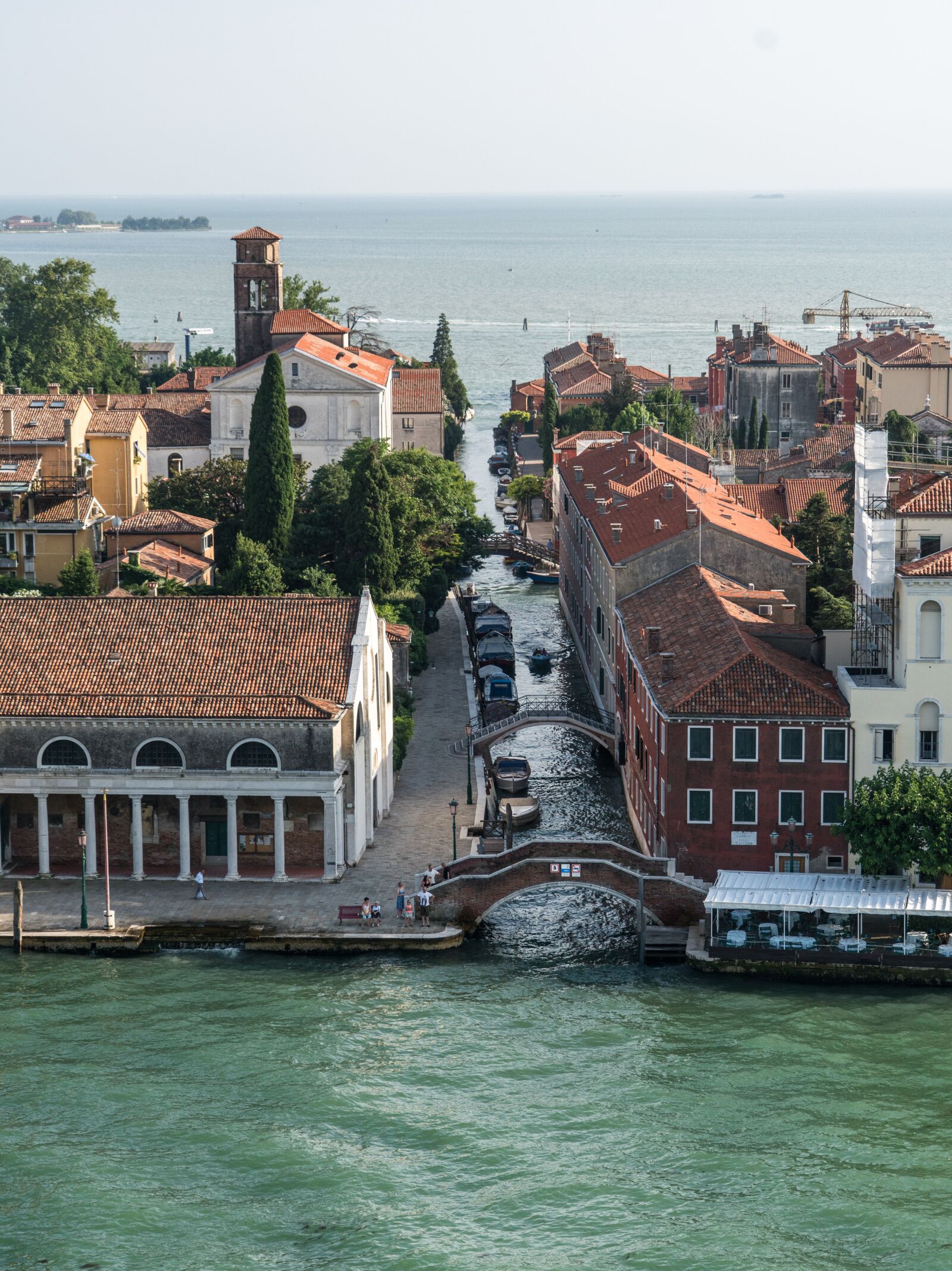 Sony a7R II + Sony FE 24-240mm F3.5-6.3 OSS sample photo. Venice, italy, europe photography
