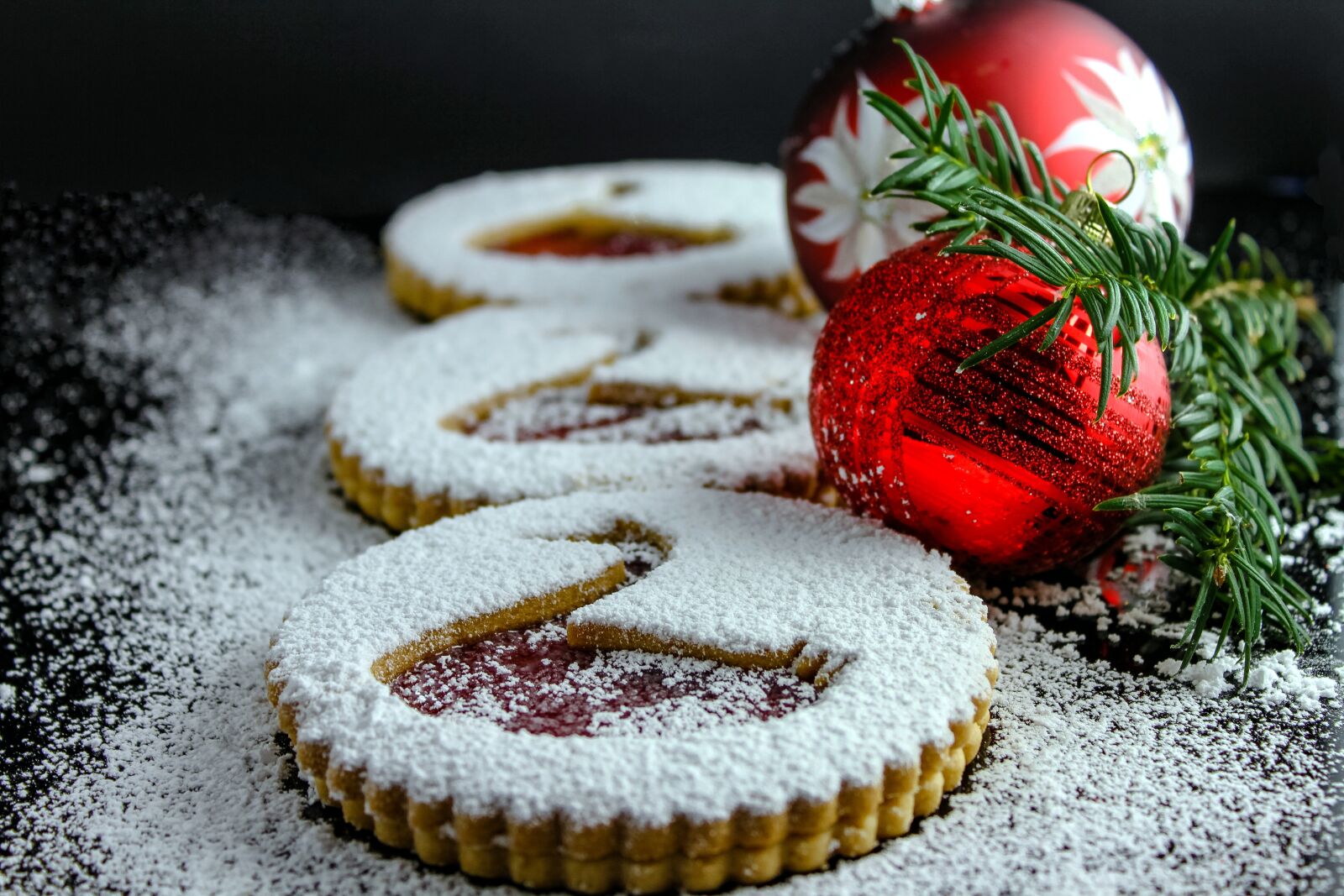 Canon EOS 7D sample photo. Biscuit, bake, christmas photography