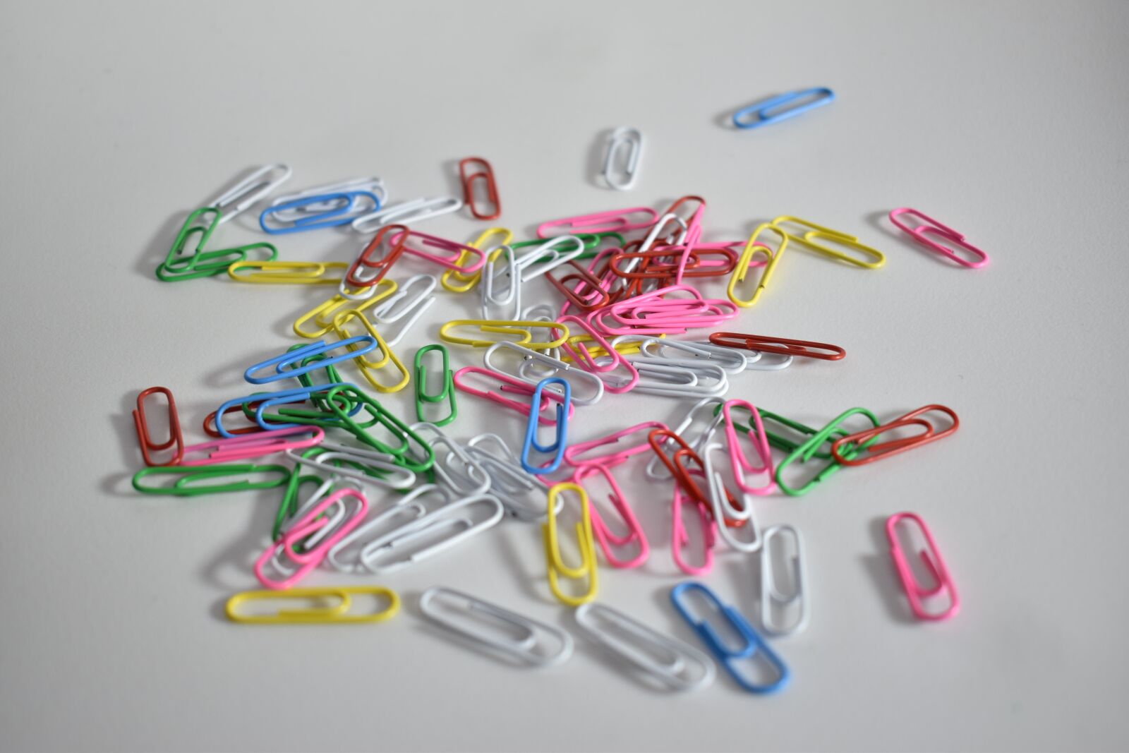 Nikon D5600 sample photo. Clips, office, paper photography