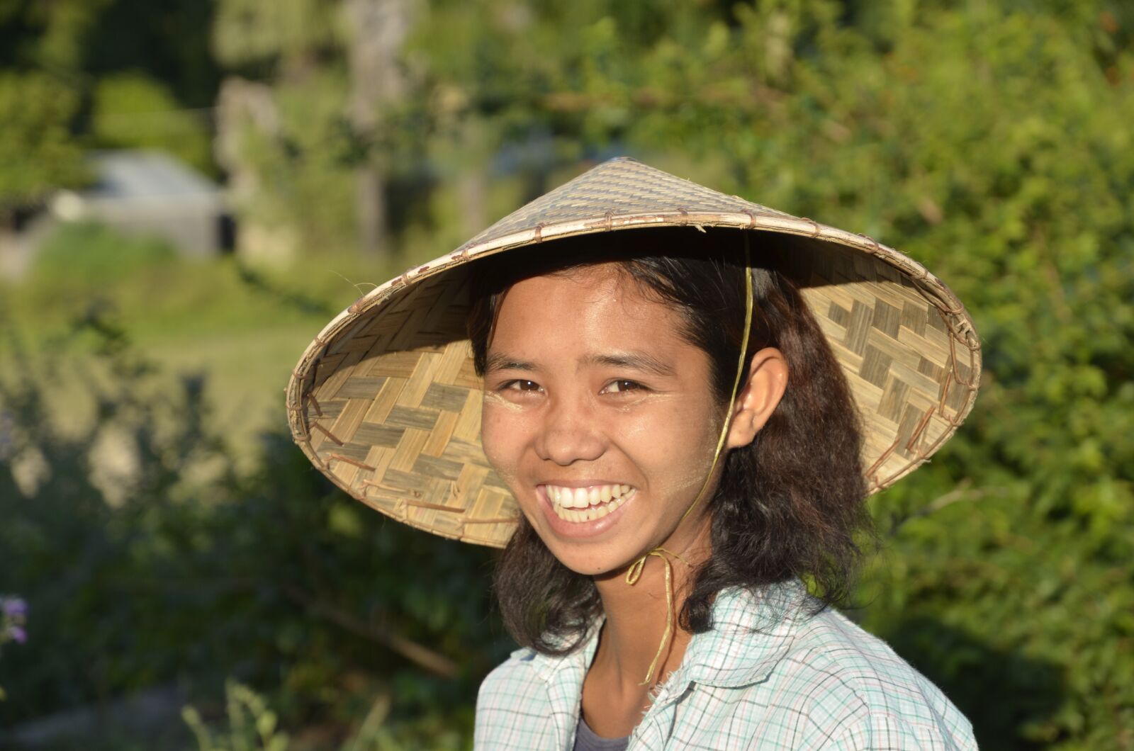 Nikon D7000 sample photo. Girl, myanmar, laugh photography