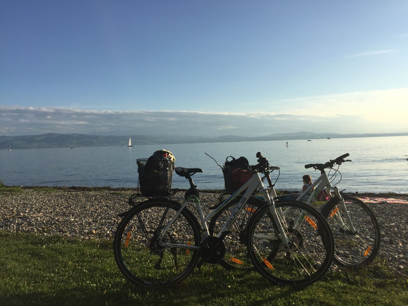 iPhone 6 back camera 4.15mm f/2.2 sample photo. Bike ride, bicycle tour photography