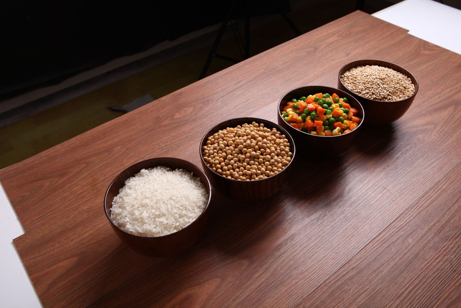 Canon EOS 5D Mark II sample photo. Whole grains, catering ingredients photography