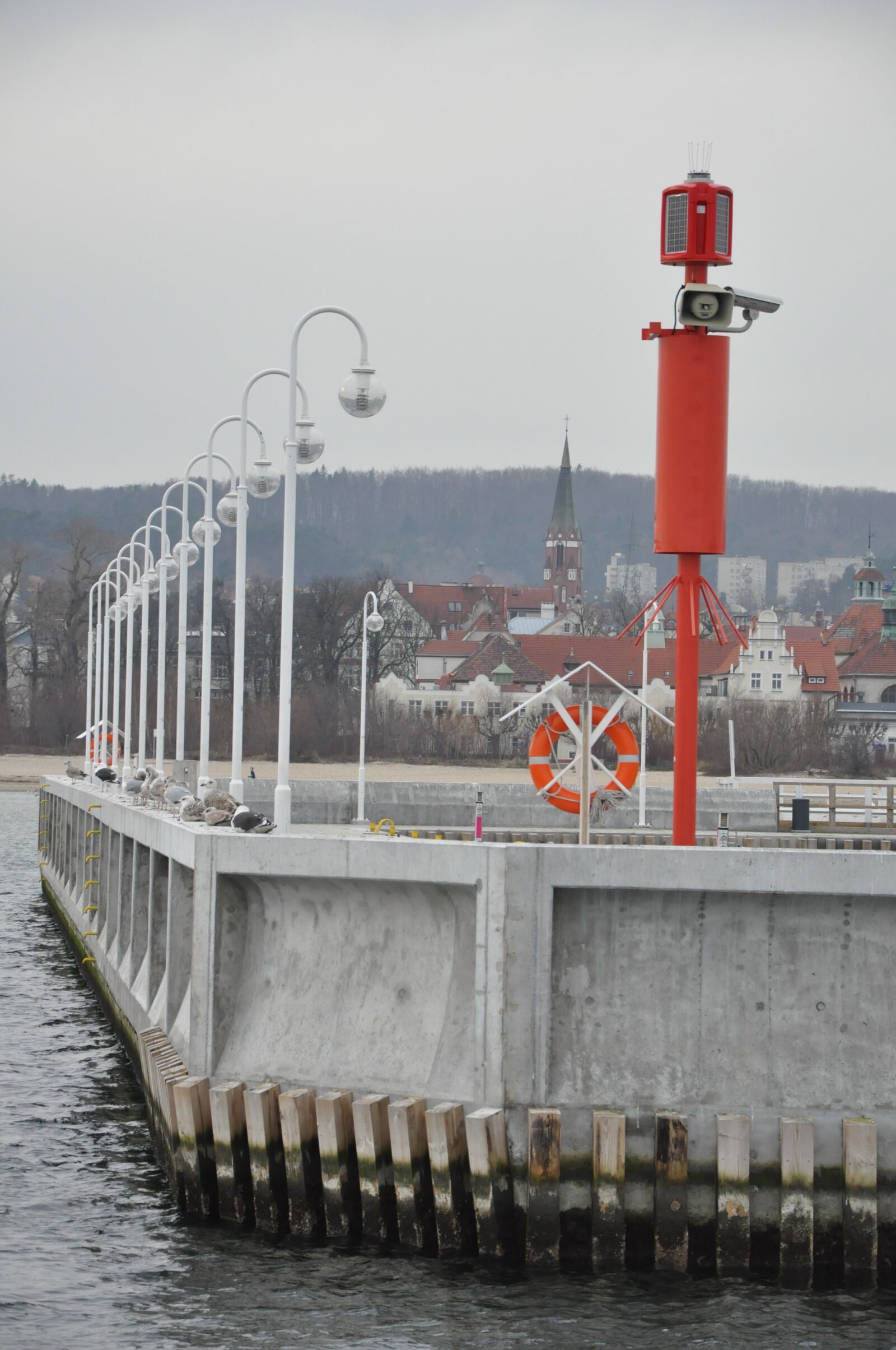 Nikon D90 sample photo. Dock, port, lanterns photography