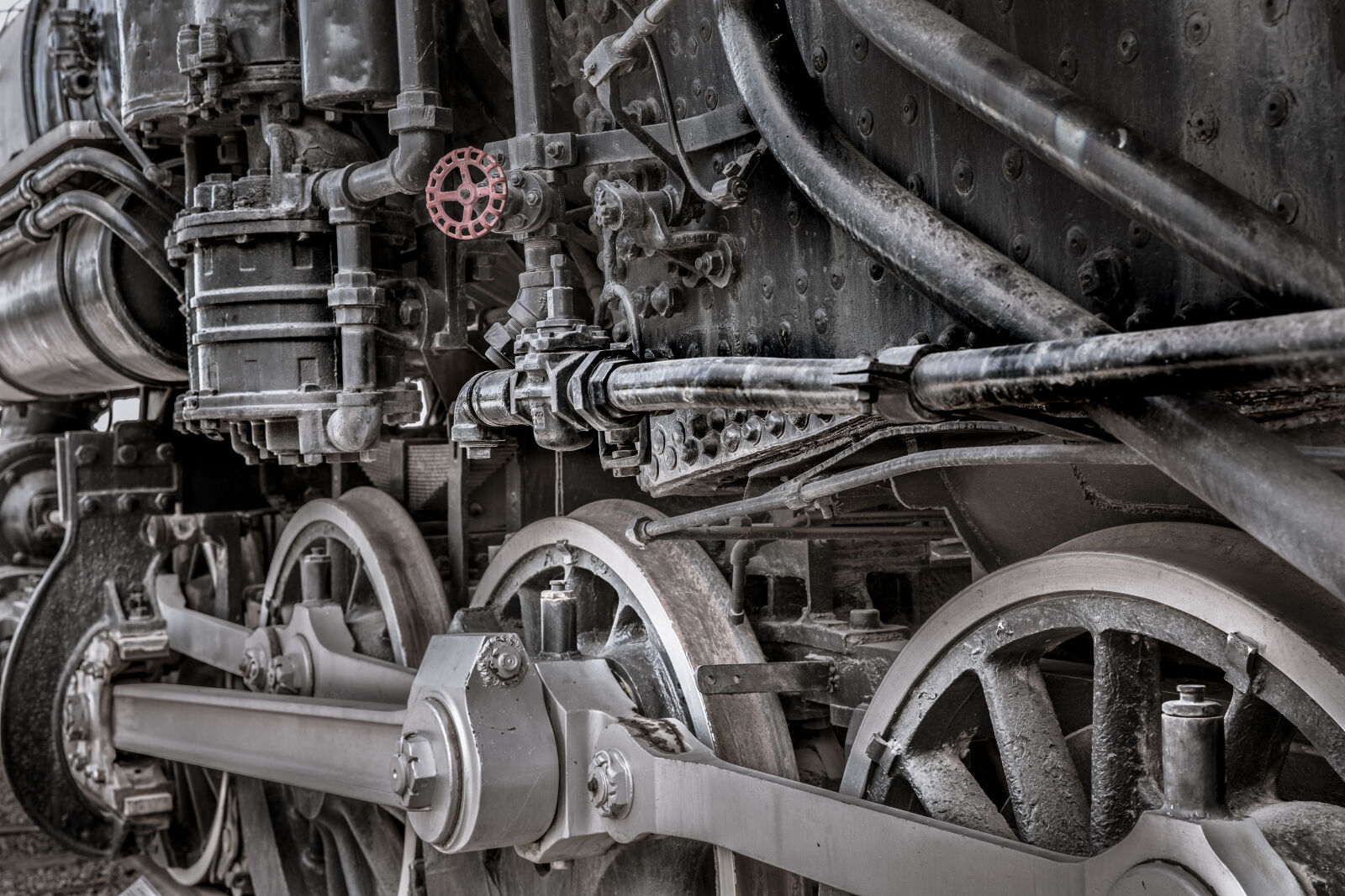 Canon EOS 5D Mark III sample photo. Equipment, train, train, station photography