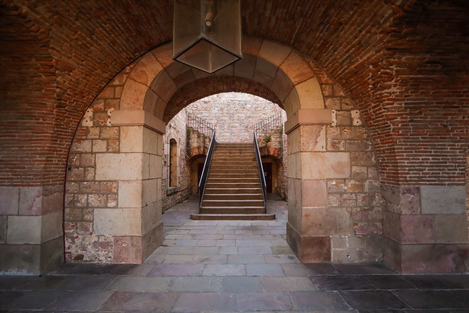 Canon EF 16-35mm F2.8L II USM sample photo. Castle, architecture, staircase photography