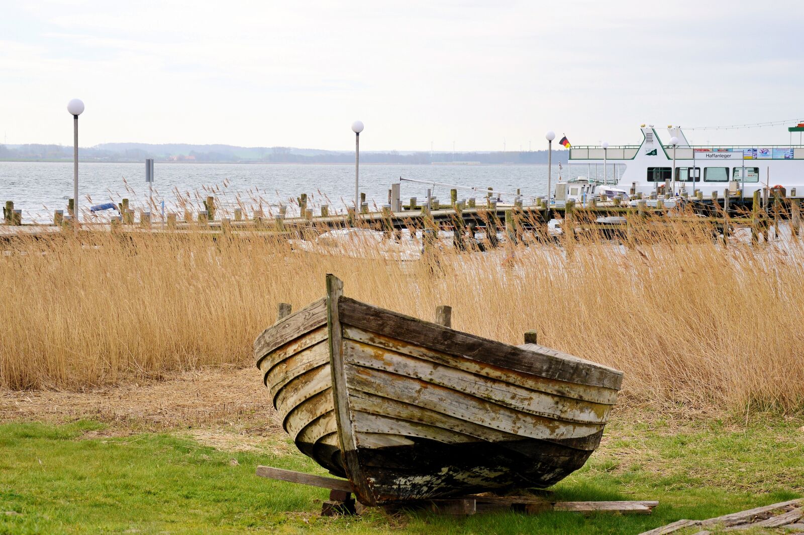 Nikon D3200 sample photo. Boat, fishing boat, fish photography