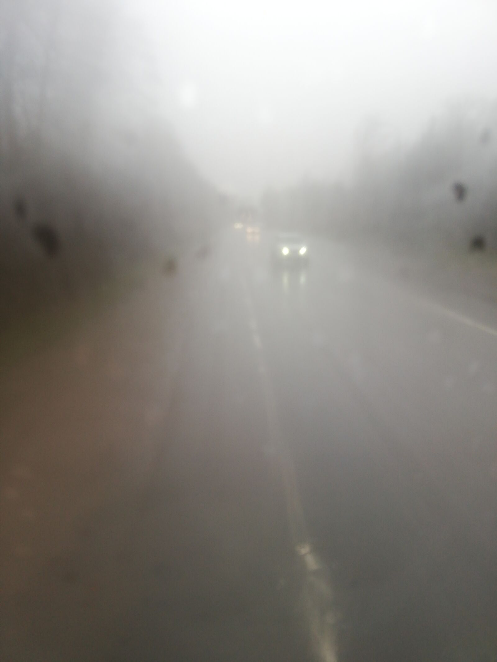 HUAWEI P20 lite sample photo. Road, glass, day photography