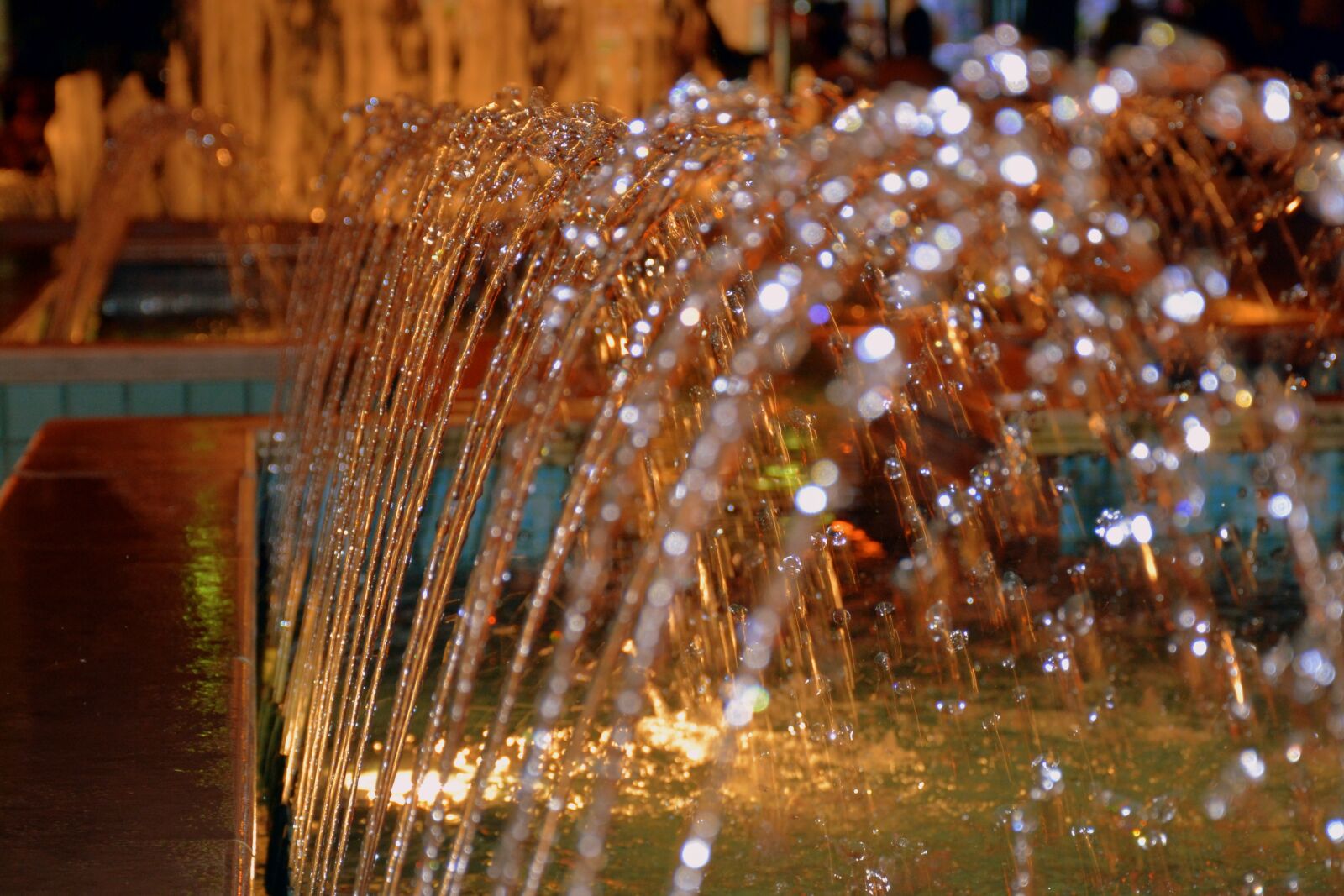Nikon D7100 sample photo. Water, fontana, gush photography