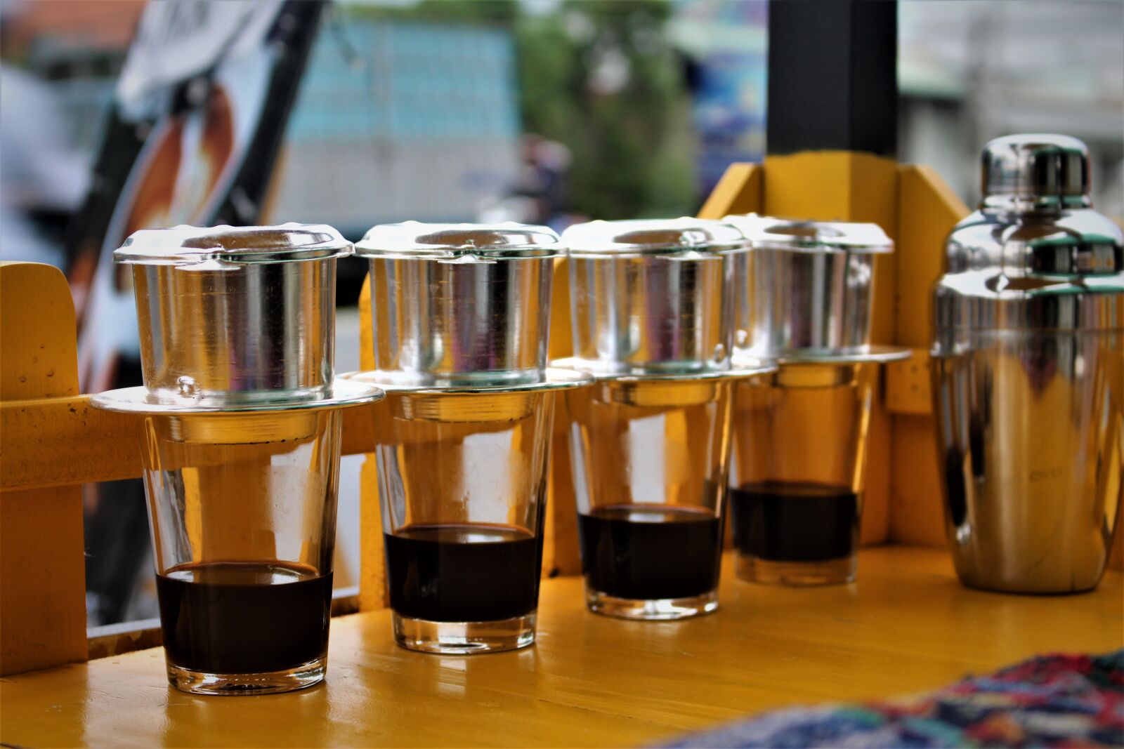 Canon EOS 700D (EOS Rebel T5i / EOS Kiss X7i) sample photo. Coffee, vietnamese, black photography