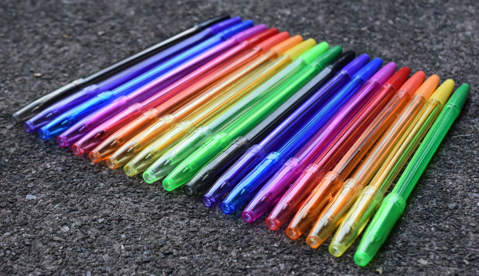 Nikon D7200 sample photo. Pen, writing implement, write photography