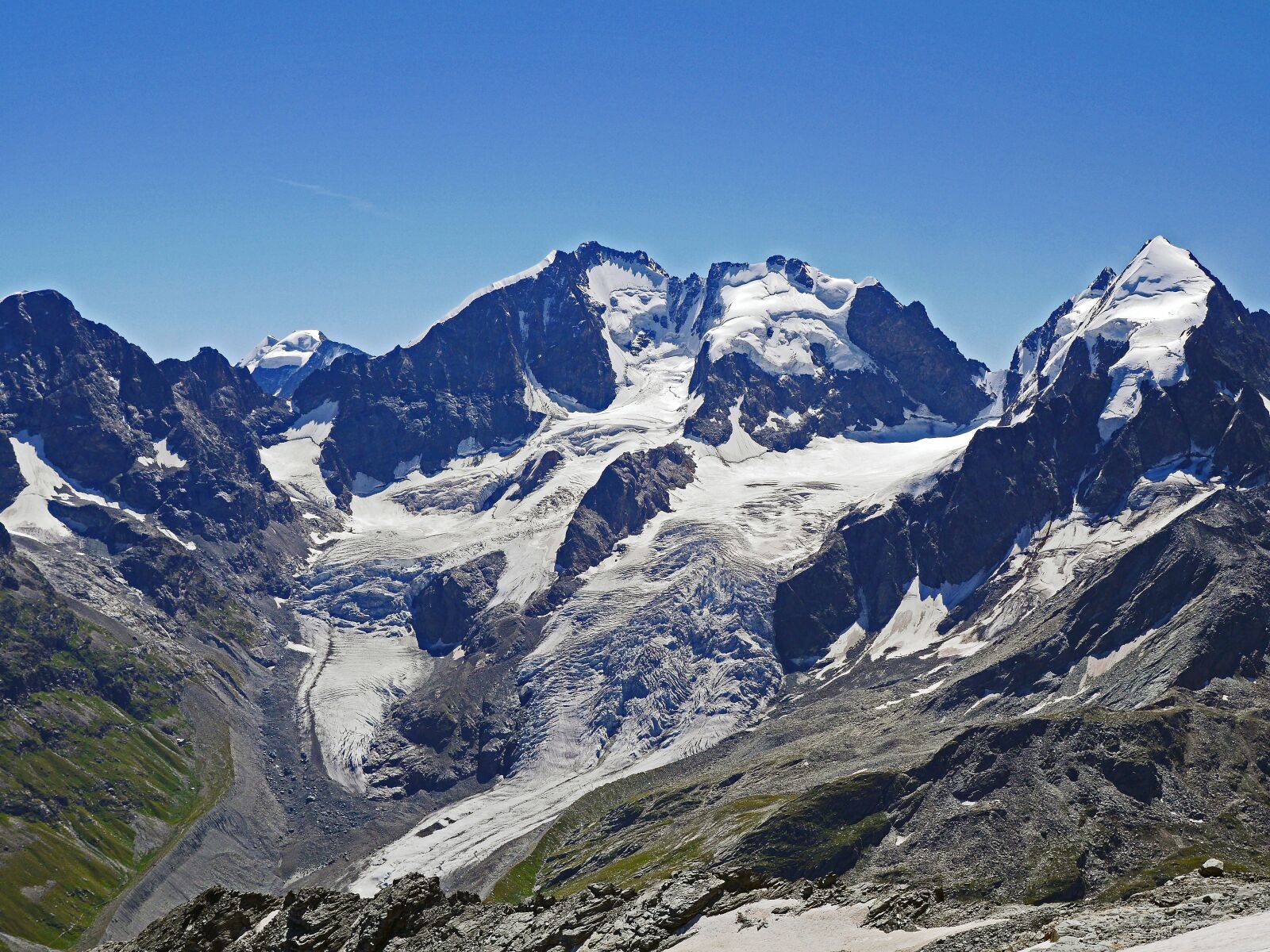 Panasonic Lumix DMC-GH3 sample photo. Bernina alps, summit, glacier photography