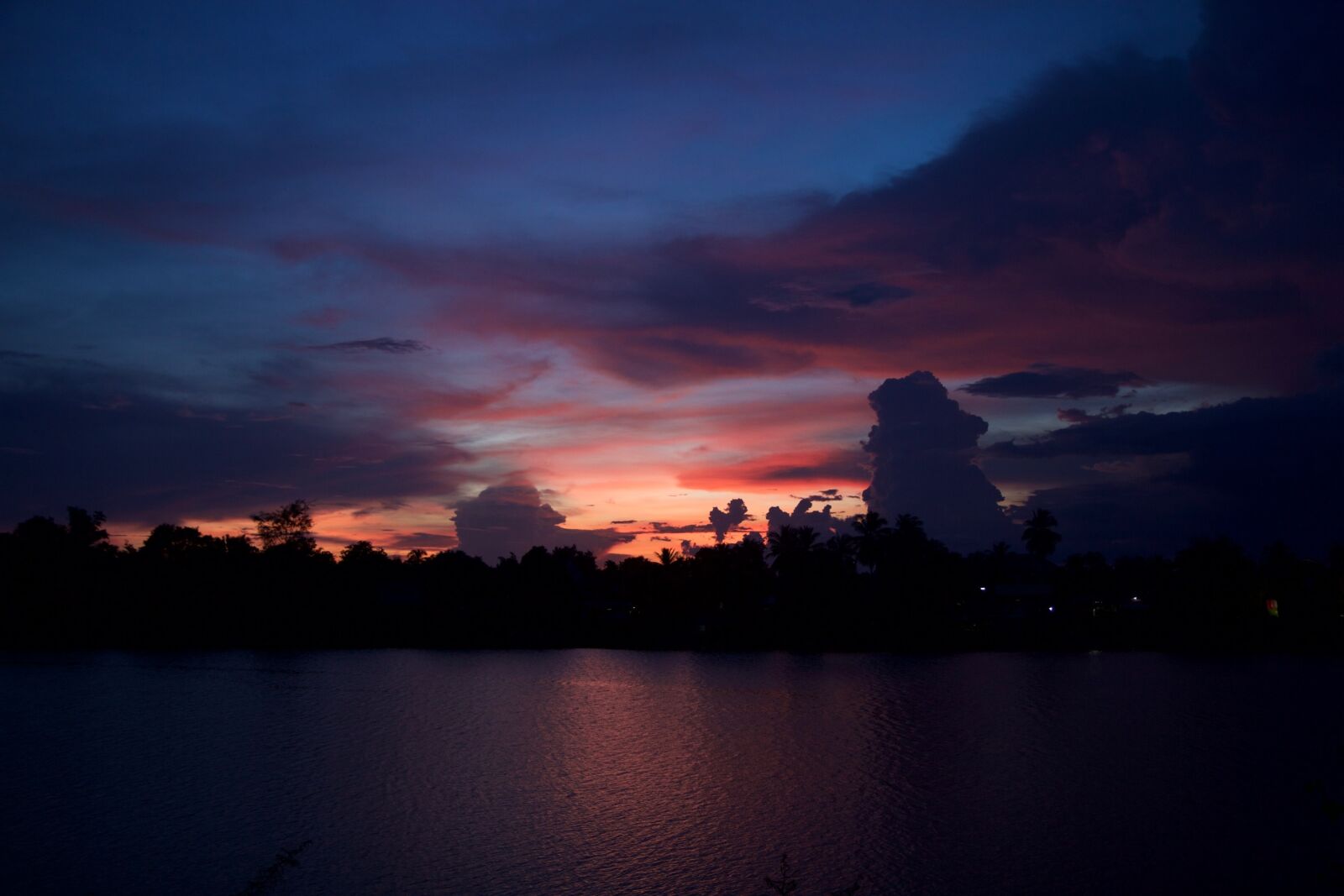 Canon EOS 60D sample photo. Sunset, laos, the mekong photography