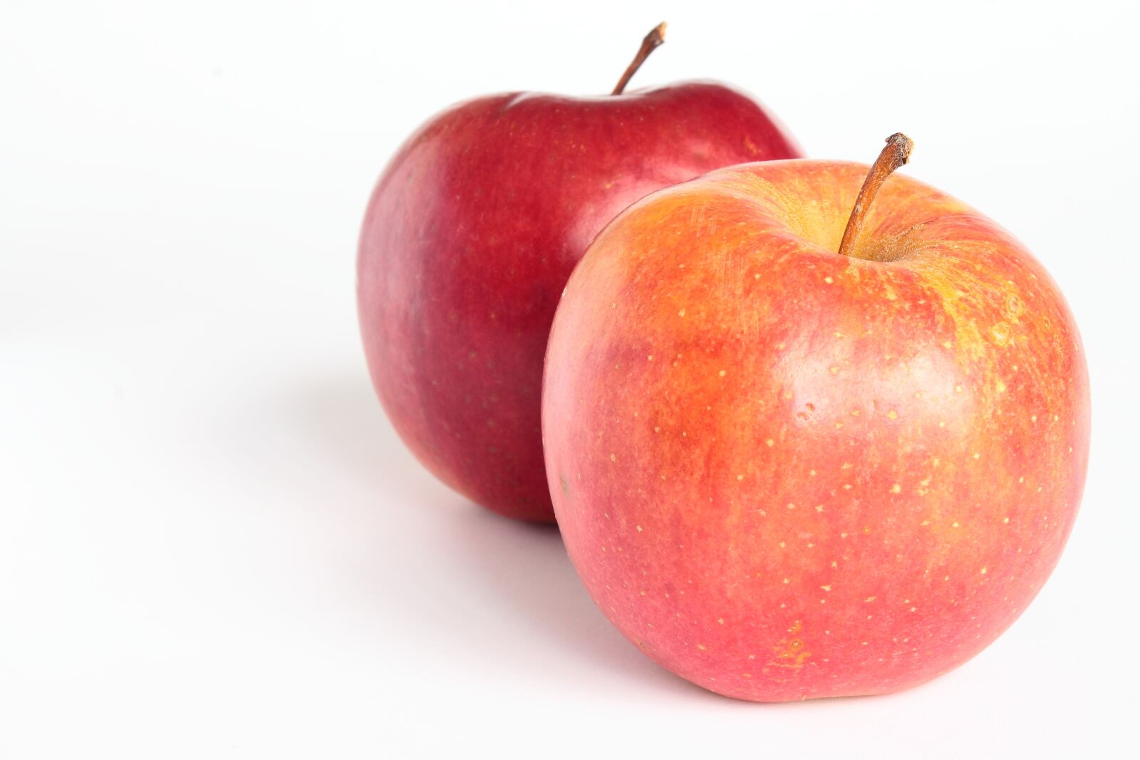 Canon EOS 1100D (EOS Rebel T3 / EOS Kiss X50) sample photo. Apples, red apples, fruit photography