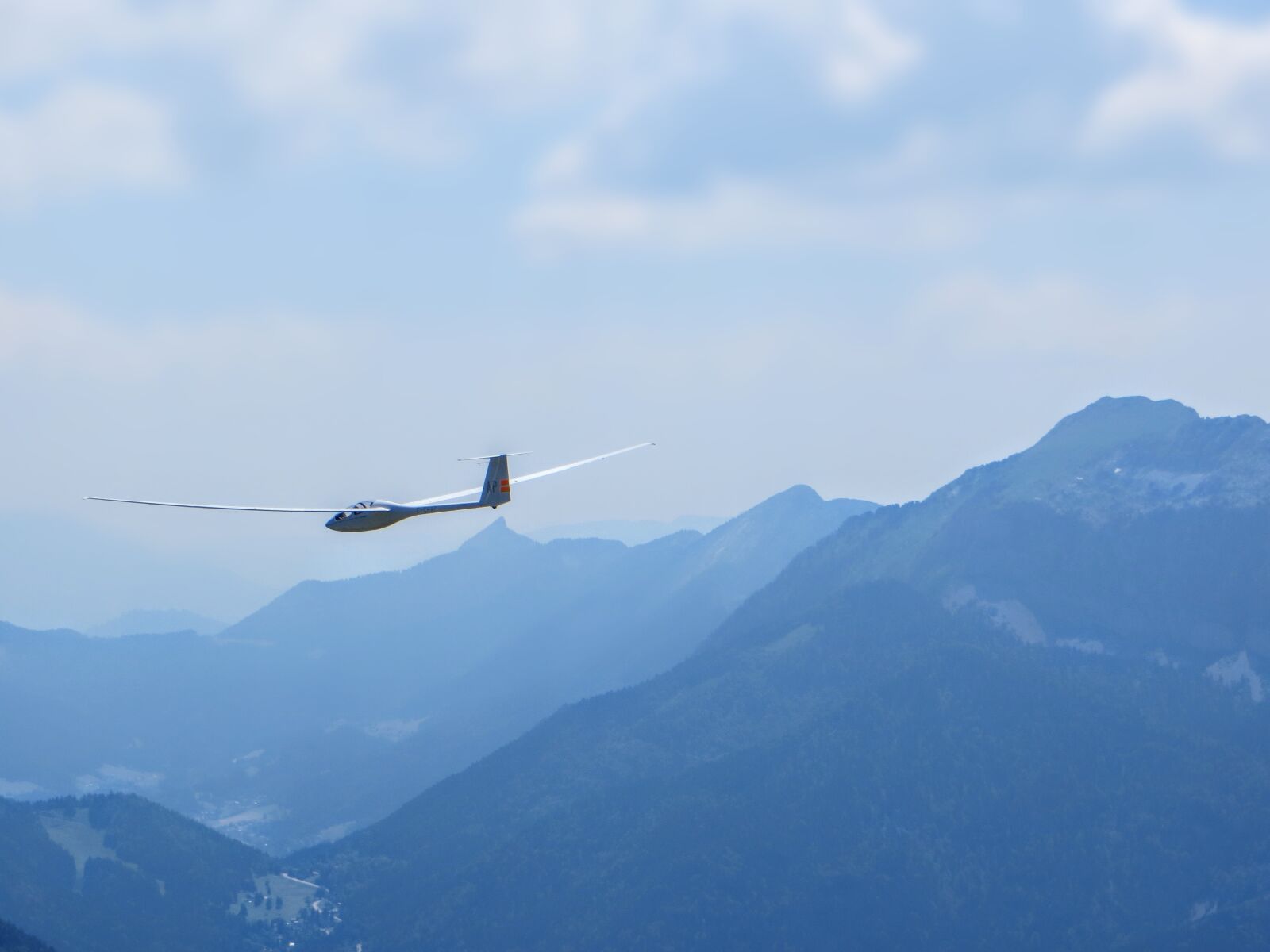 Canon PowerShot SX260 HS sample photo. Glider, fly, aircraft photography