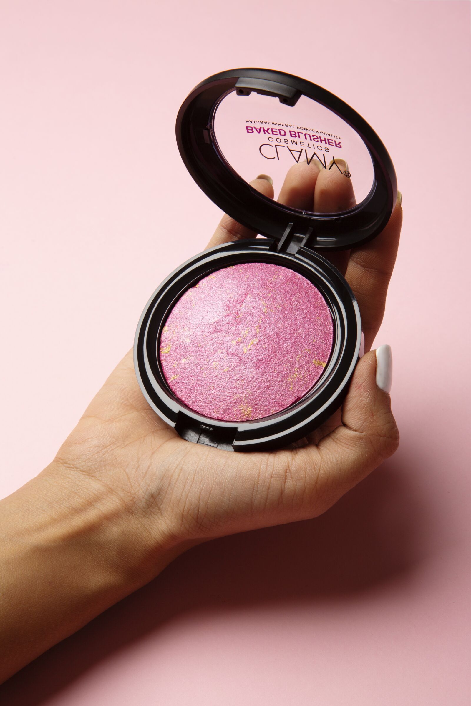 Canon EF 24-105mm F4L IS USM sample photo. Clamy blusher, clamy cosmetics photography
