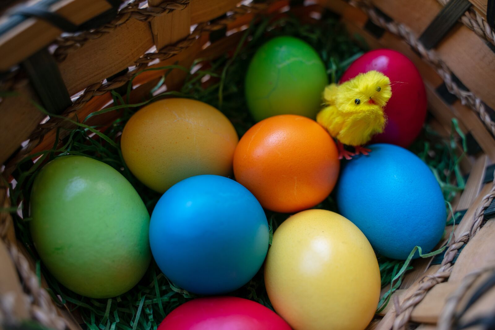 Tamron 28-75mm F2.8 Di III RXD sample photo. Easter eggs, osterkorb, easter photography