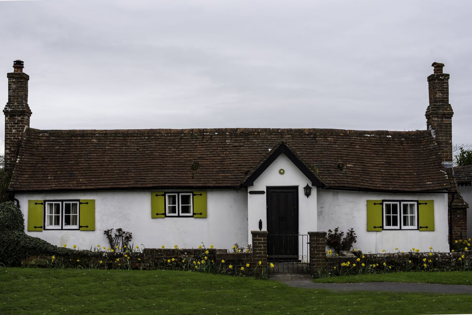 Nikon D750 sample photo. House, architecture, bungalow photography