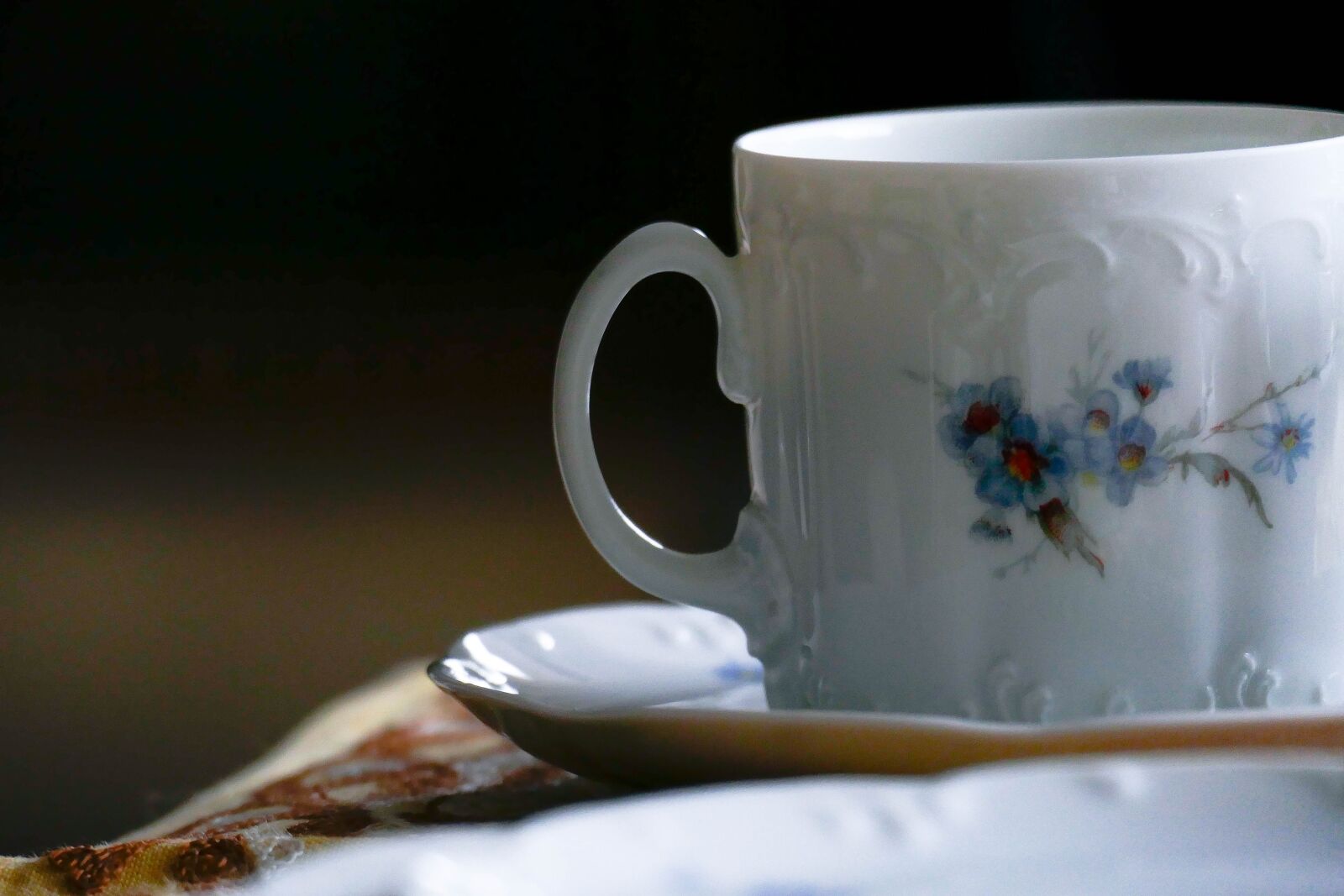 Panasonic Lumix DMC-FZ1000 sample photo. Cup, coffe, coffee photography