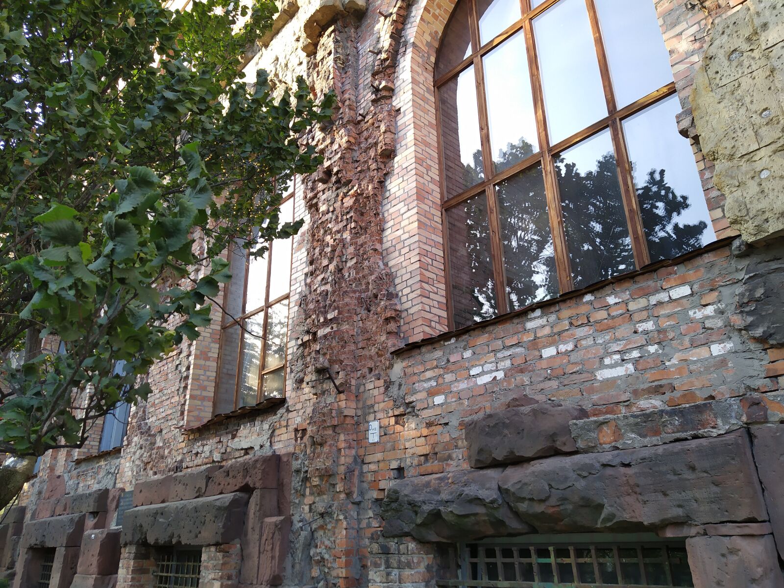 Xiaomi Redmi Note 7 sample photo. Warsaw, poland, architecture photography