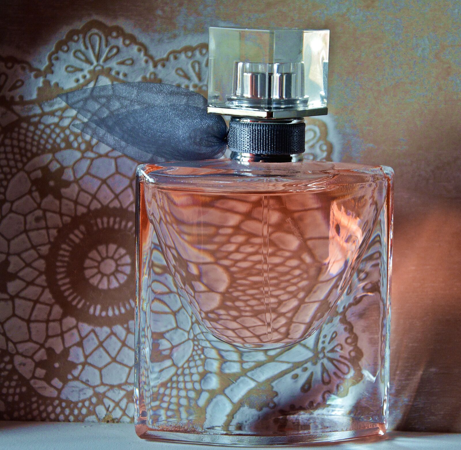 Nikon D7100 sample photo. Perfume, scent, glass photography