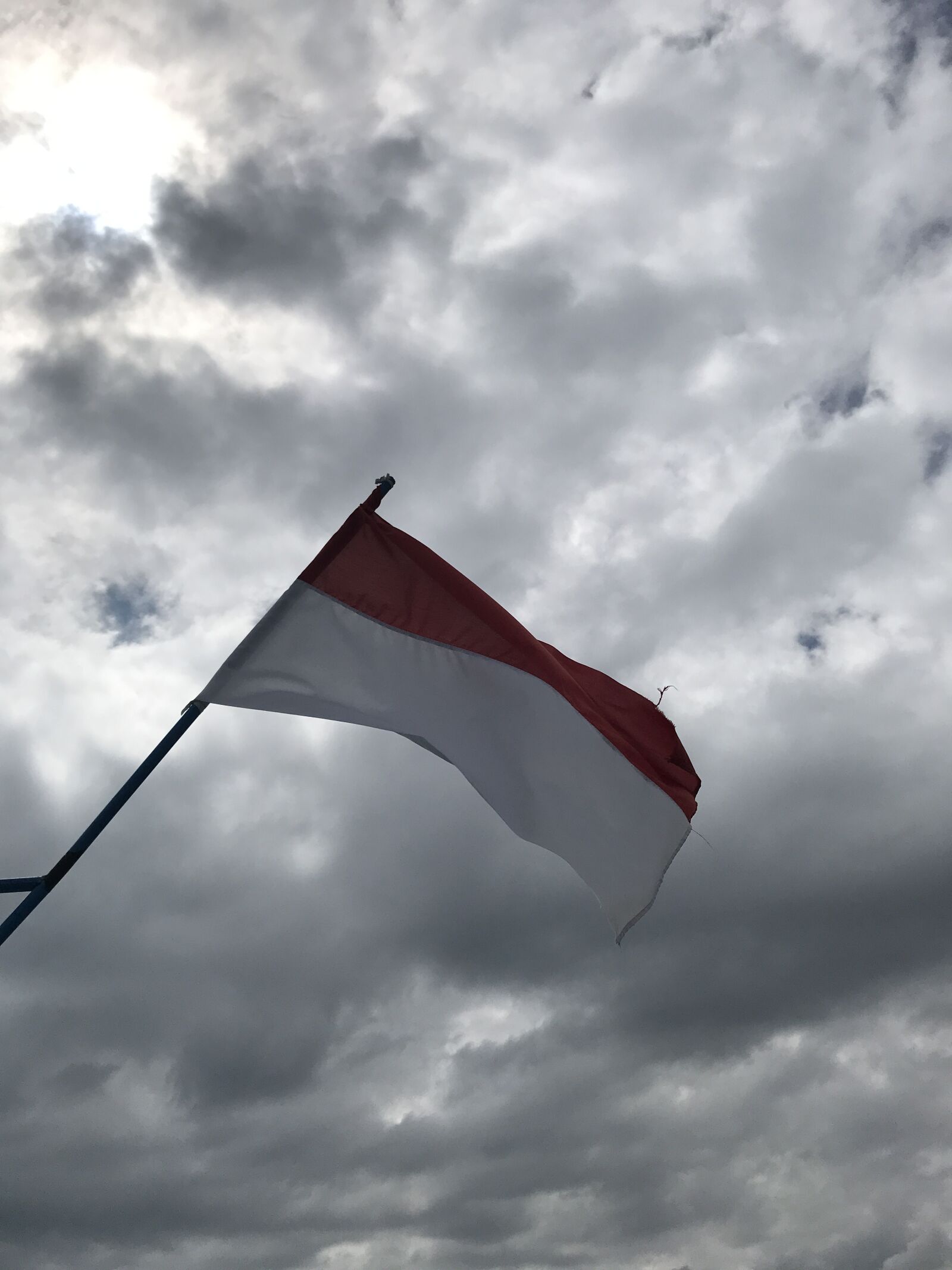 iPhone 7 Plus back dual camera 3.99mm f/1.8 sample photo. Indonesia, flag, sumatra photography