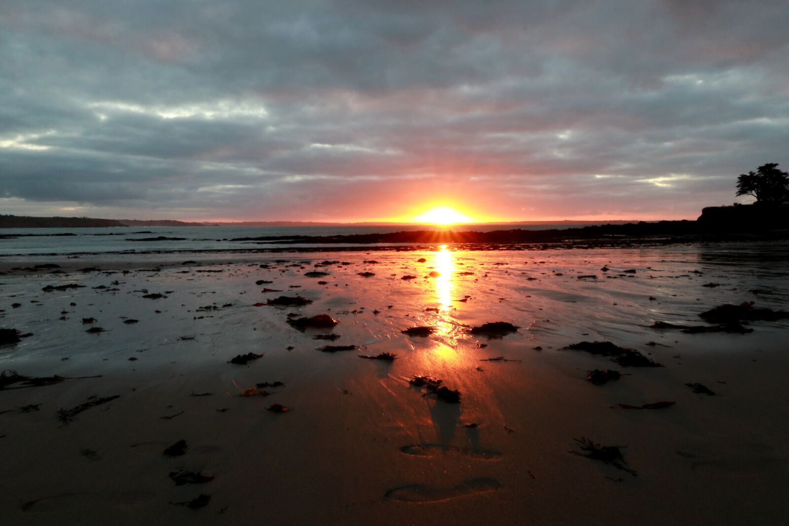 Canon PowerShot G1 X Mark III sample photo. Sunset, brittany, ocean photography