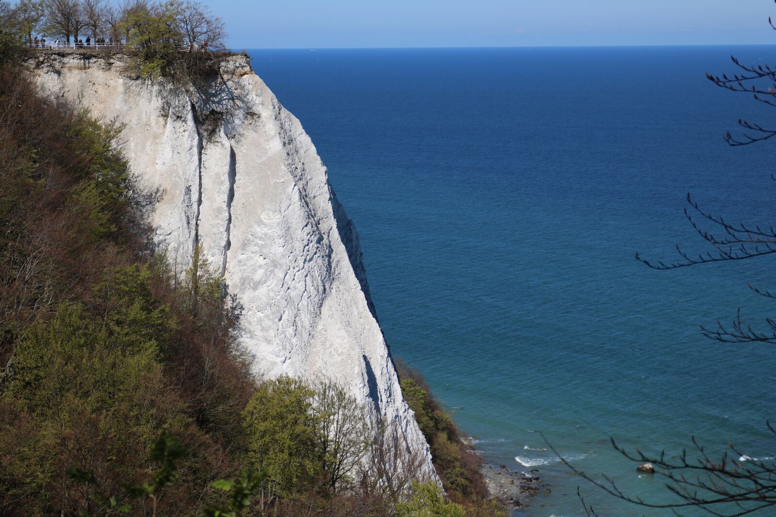 Canon EOS 750D (EOS Rebel T6i / EOS Kiss X8i) sample photo. R gen, baltic sea photography