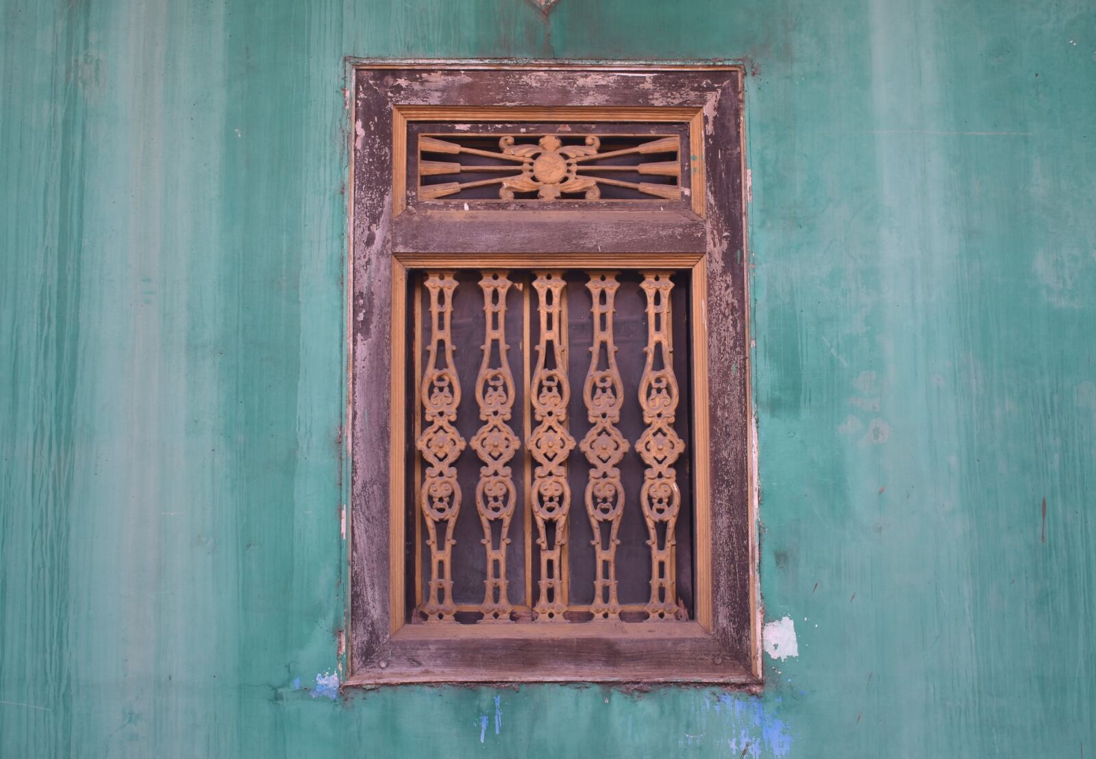 Nikon D3400 sample photo. Window, closed, closed window photography