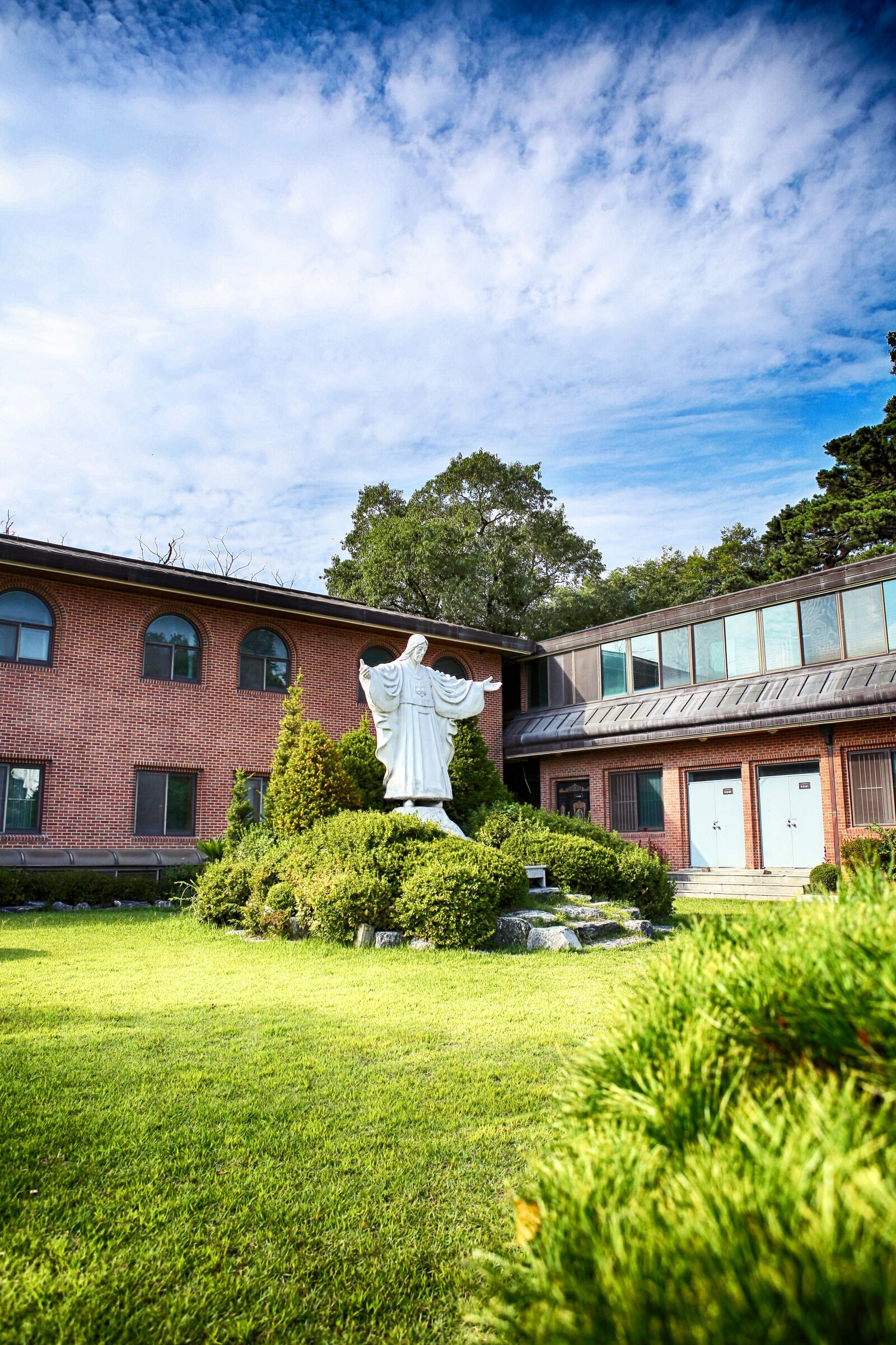 Canon EOS 5D Mark III sample photo. Republic of korea, cathedral photography