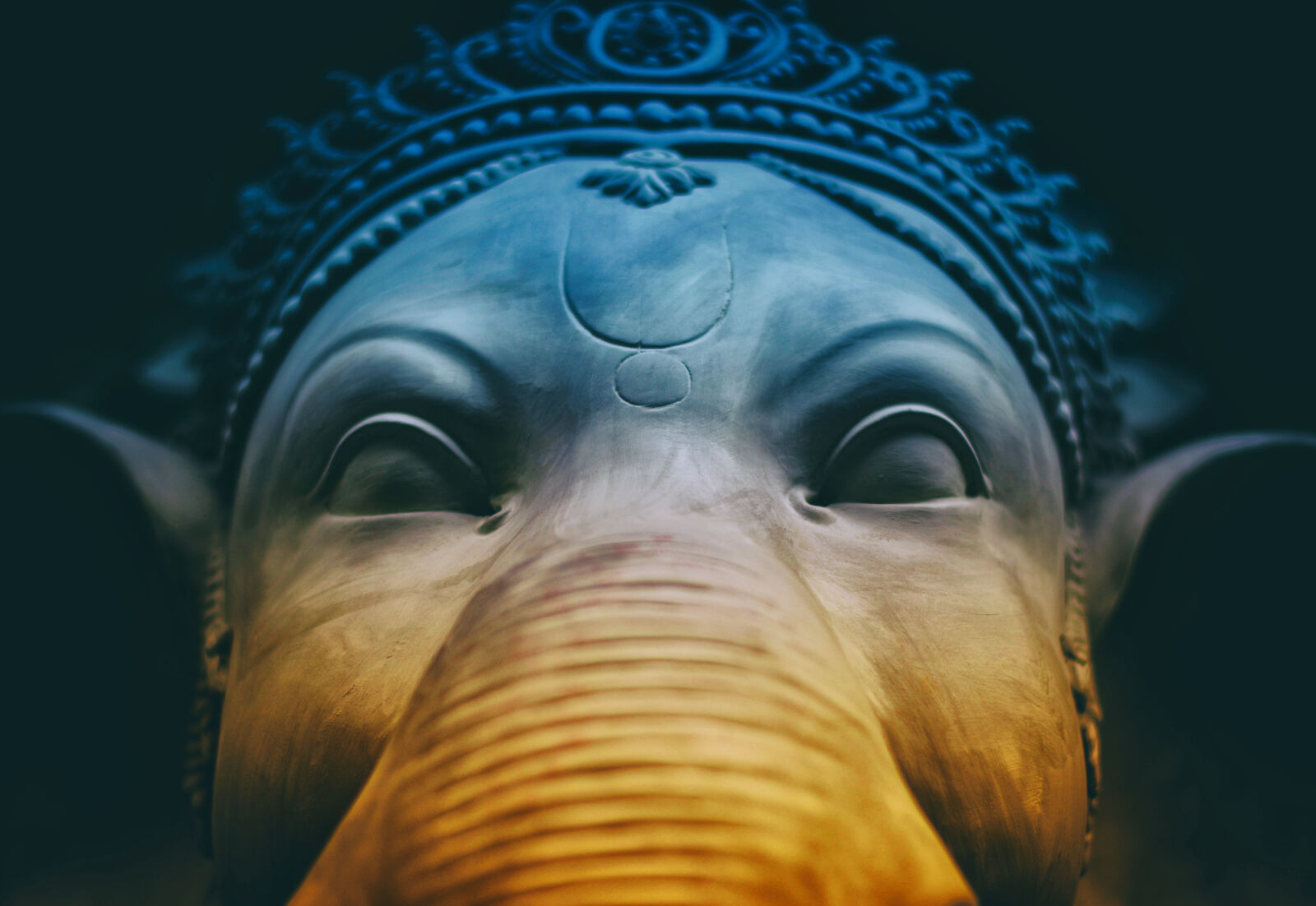 Nikon AF-S Nikkor 50mm F1.8G sample photo. Elephant, sculpture photography