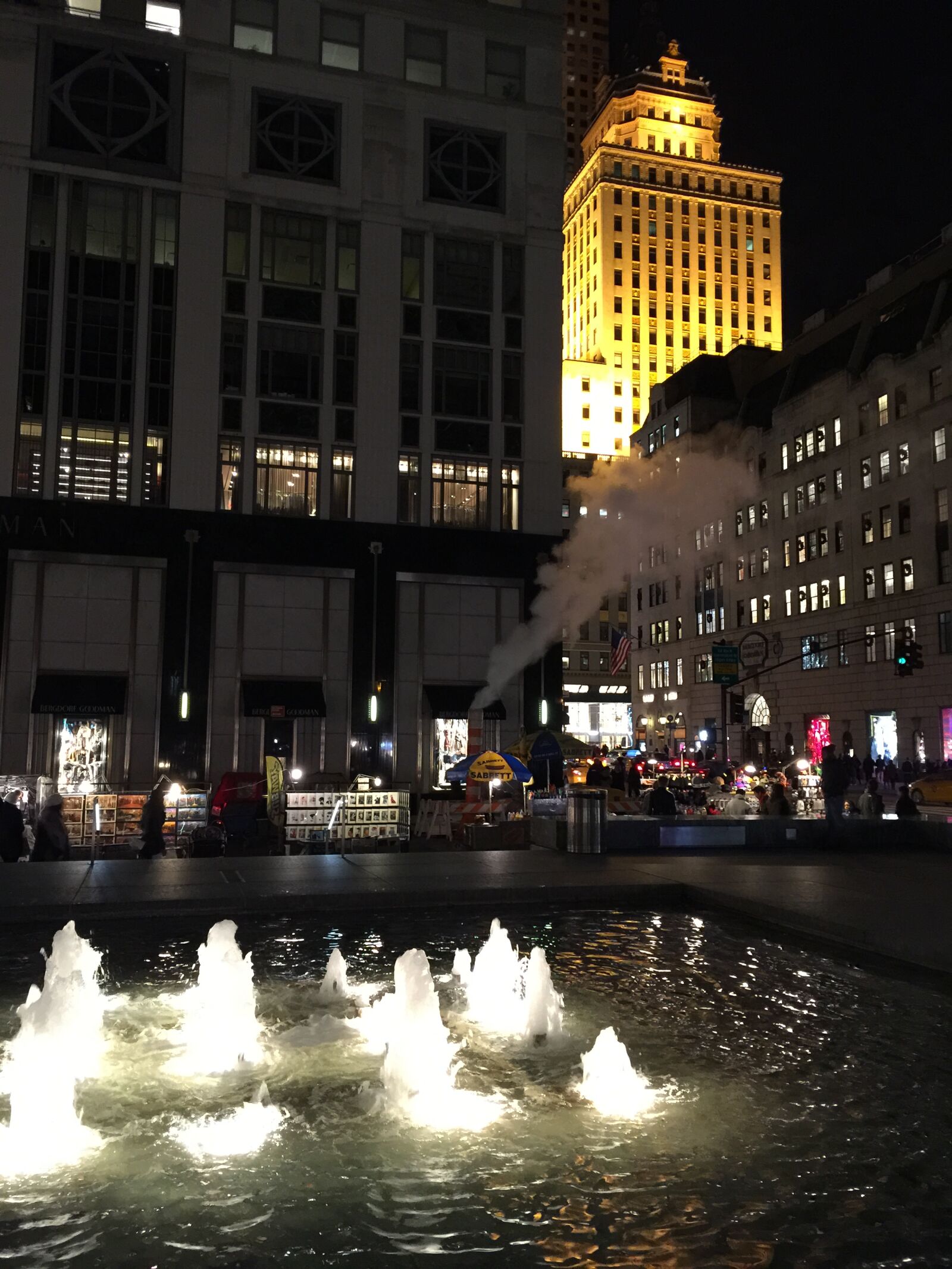 iPhone 6 Plus back camera 4.15mm f/2.2 sample photo. 5th, avenue, new, york photography
