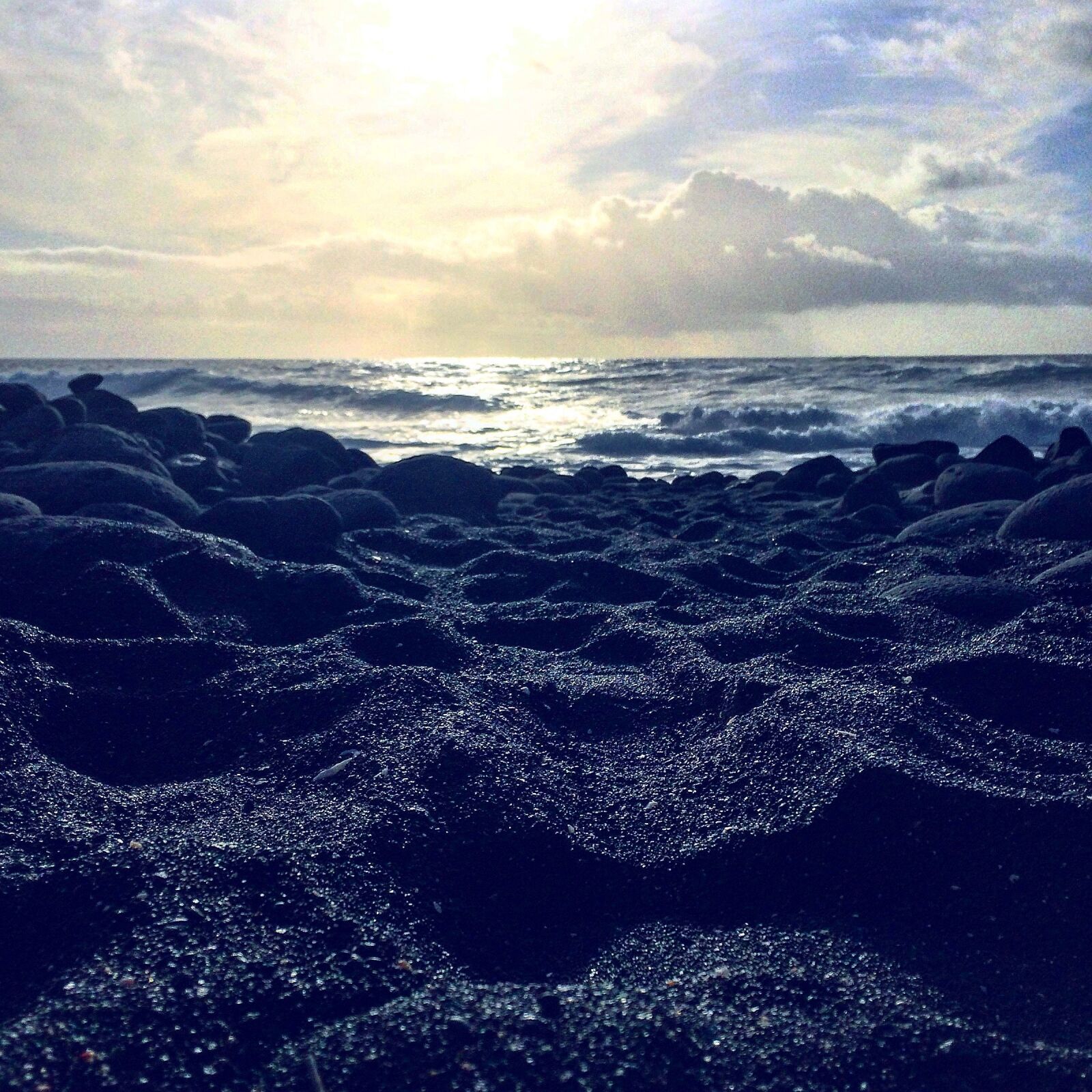 iPhone 5s back camera 4.15mm f/2.2 sample photo. Lanzarote, elgolfo, canary island photography