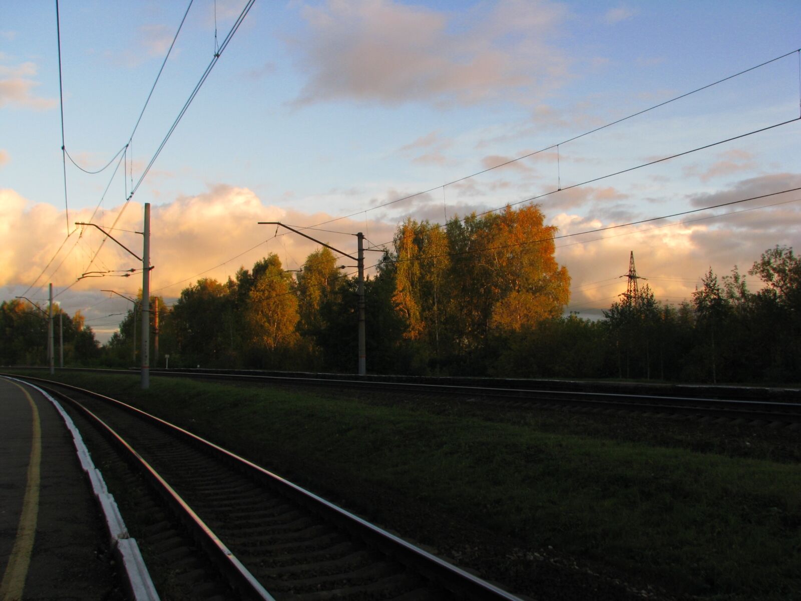 Canon POWERSHOT S5 IS sample photo. Railway, ways, rails photography