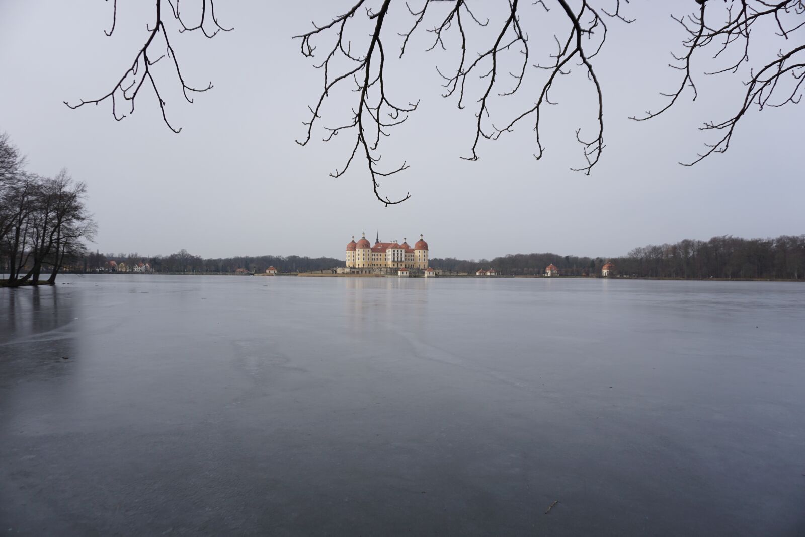 Sony E 16-50mm F3.5-5.6 PZ OSS sample photo. Moritz castle, castle, fairy photography