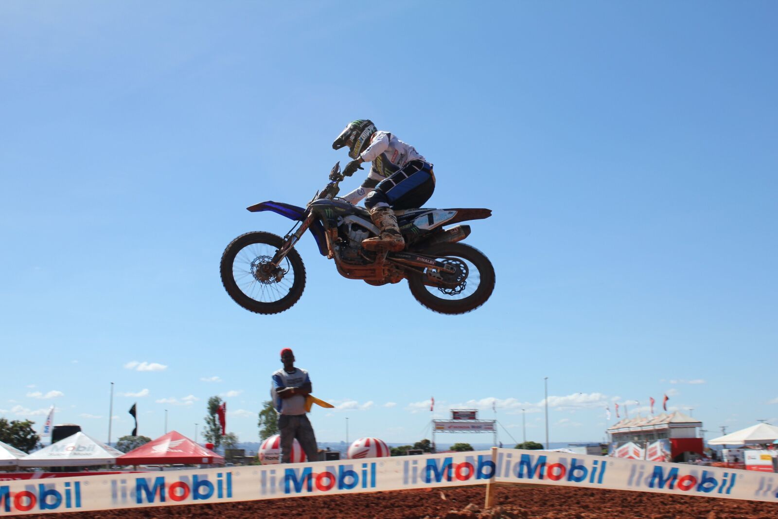 Canon EOS 550D (EOS Rebel T2i / EOS Kiss X4) sample photo. Bike, championship, motocross photography