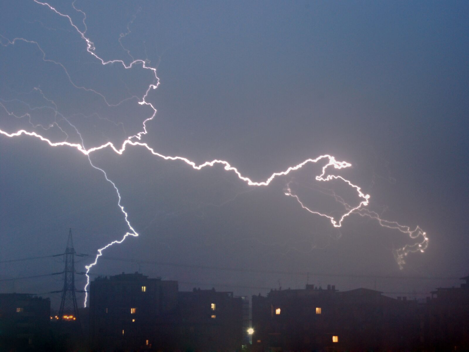Nikon D60 sample photo. Lightning, thunderstorm, milan photography