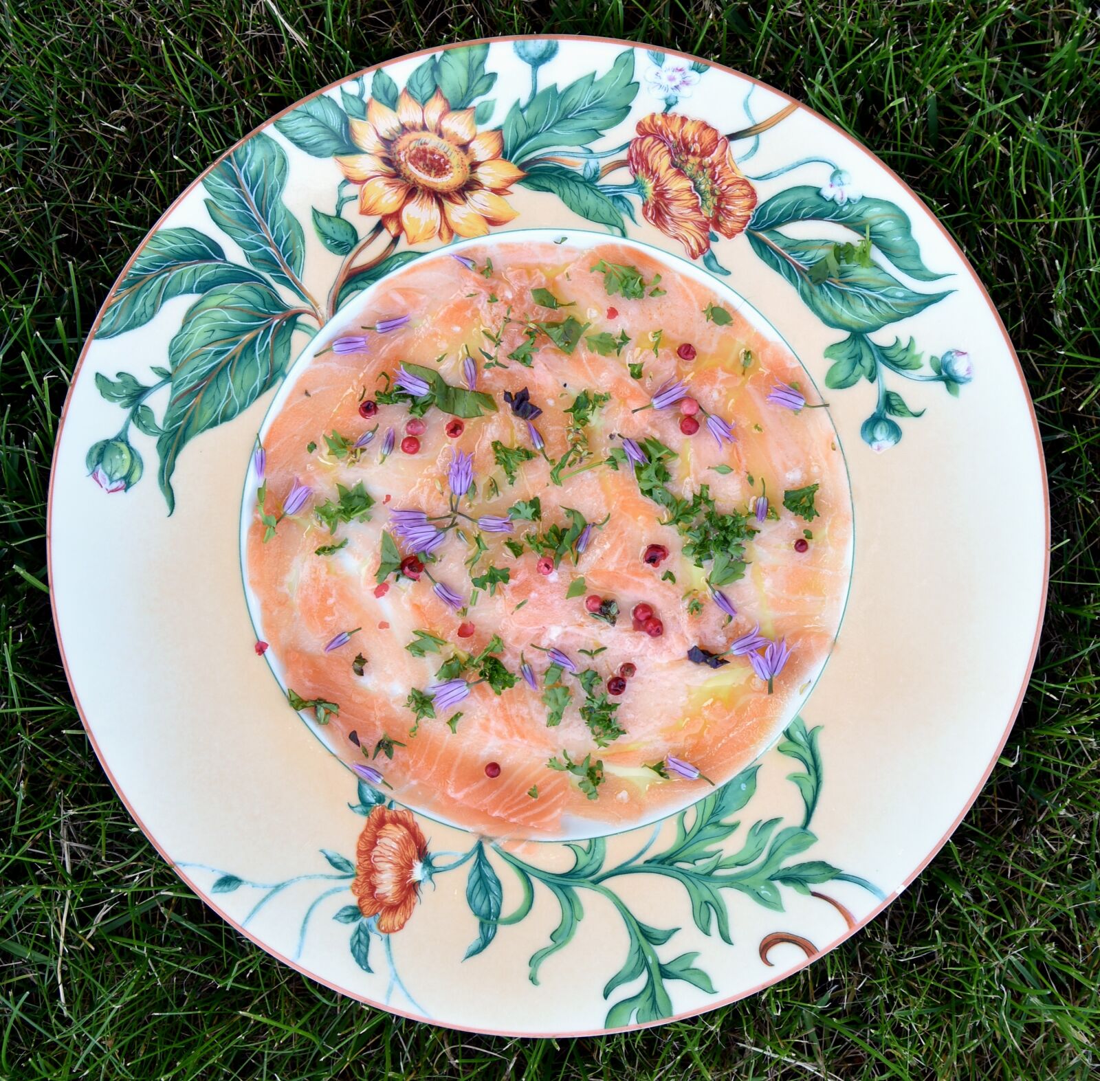 Nikon D7200 sample photo. Plate, herbs, salmon carpaccio photography