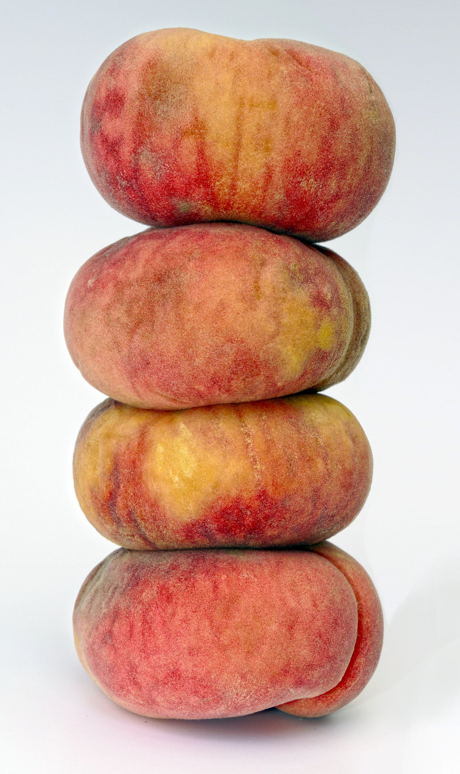 Panasonic Lumix DMC-FZ1000 sample photo. Peach, one above the photography