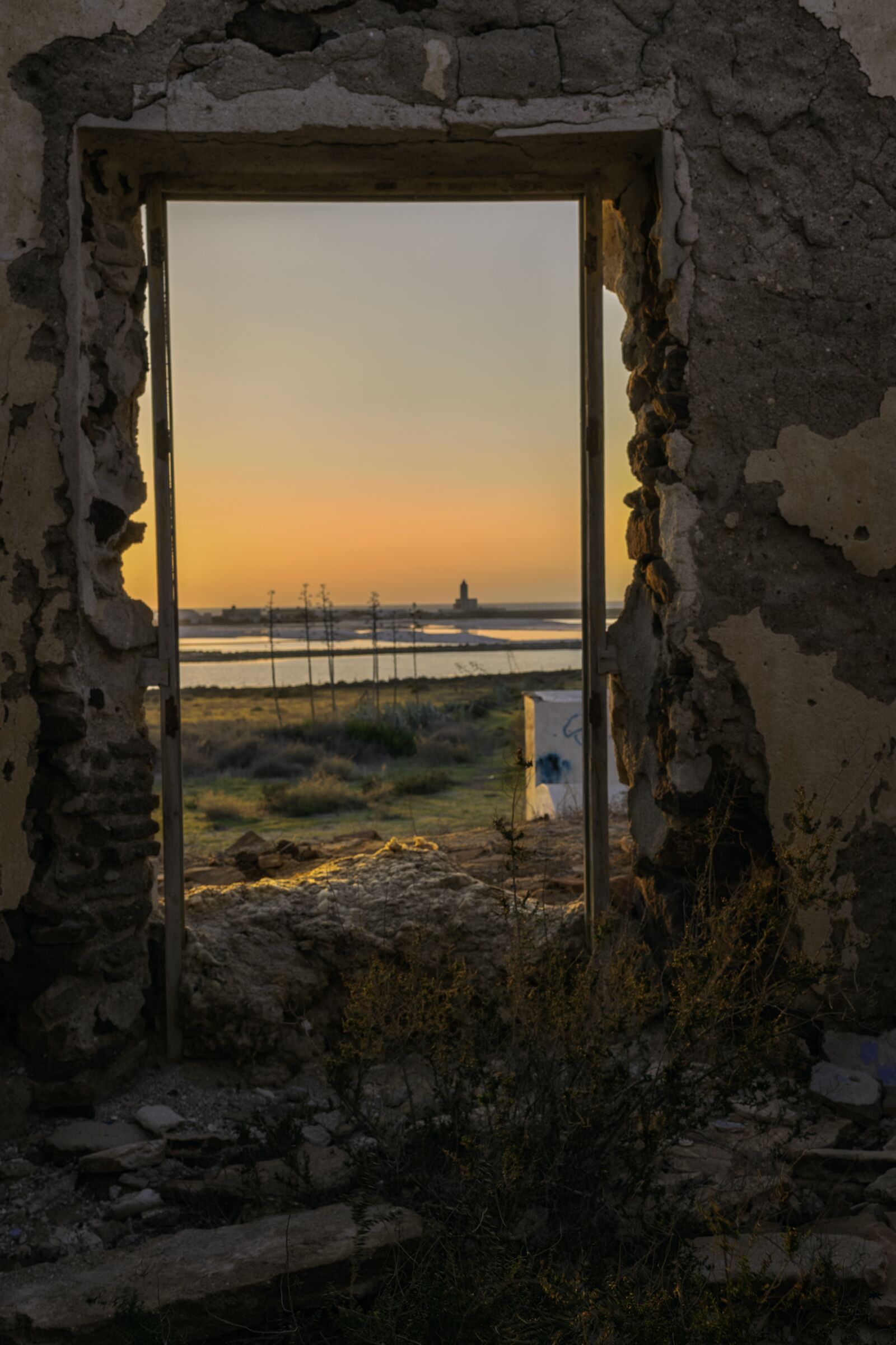 Nikon D5300 sample photo. Window, sun, architecture photography