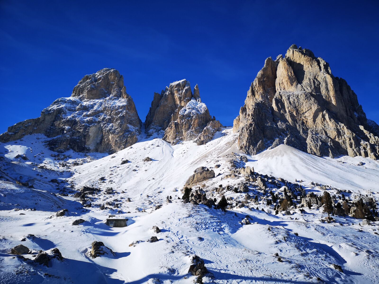HUAWEI CLT-L29 sample photo. Dolomites, italy, skiing photography