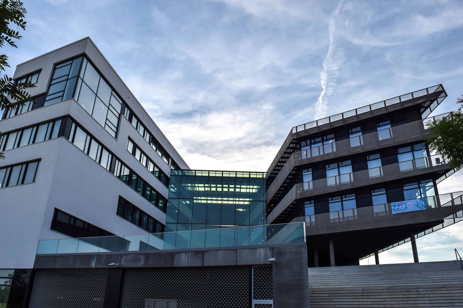 Nikon D3300 sample photo. Architecture, sky, modern, city photography