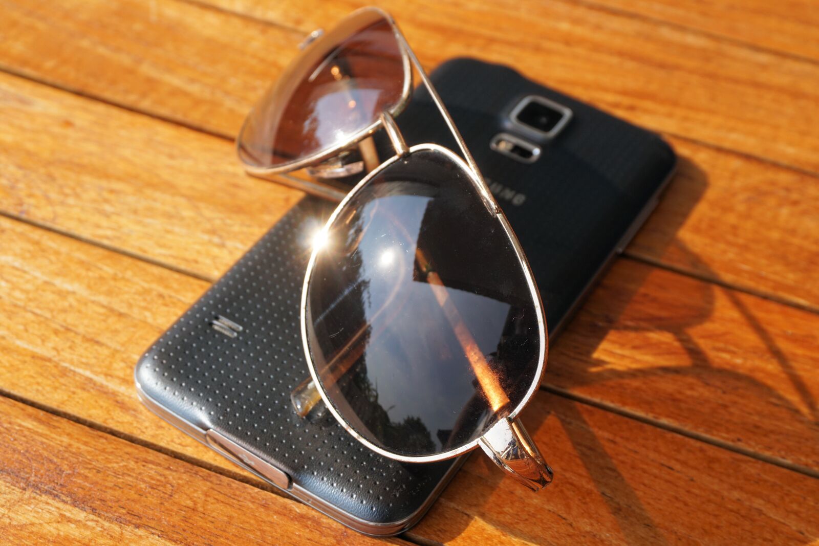 Sony a6000 sample photo. Sunglasses, glasses, sun photography