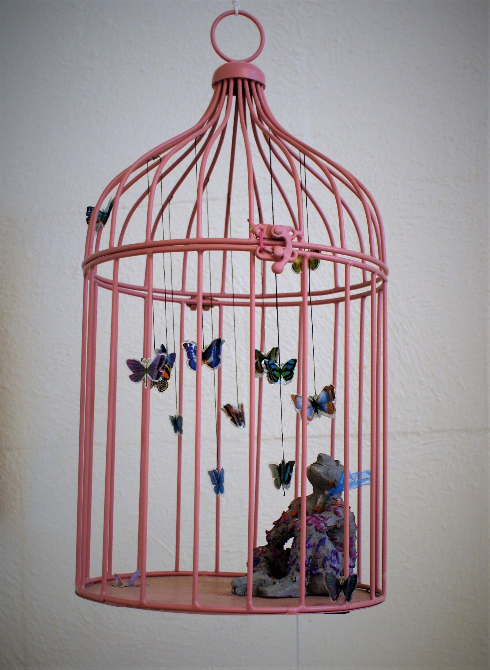 Sony Alpha DSLR-A200 sample photo. Cage, art, sculpture photography