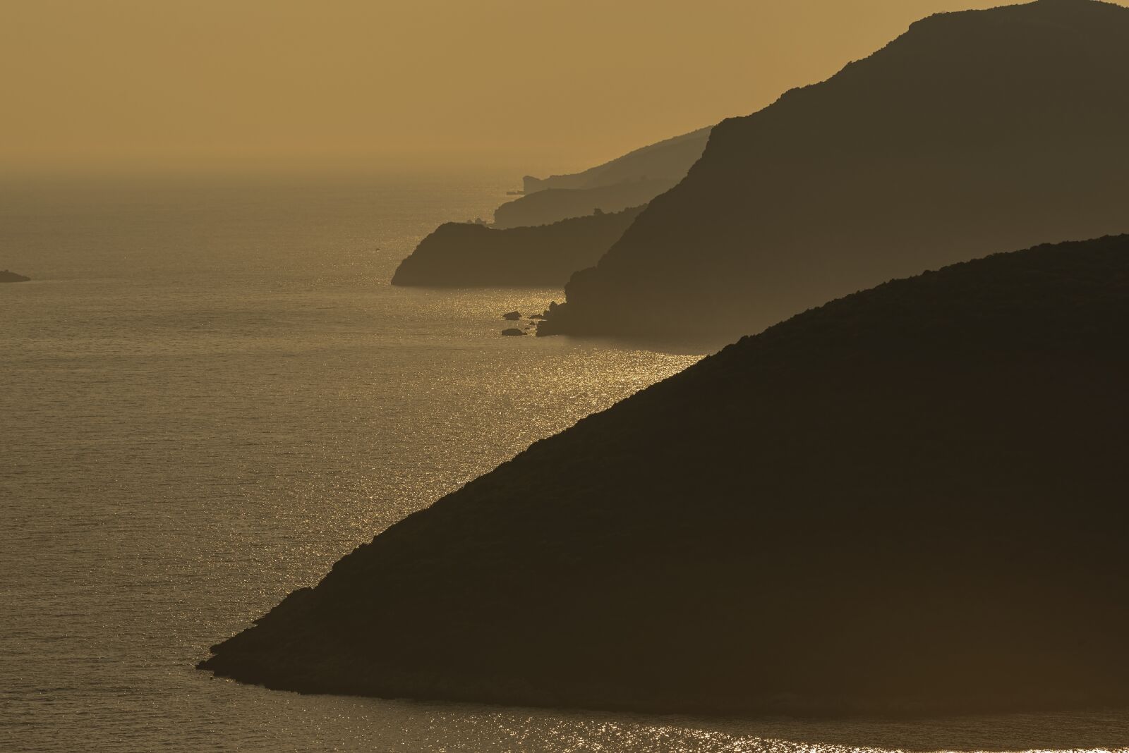 Nikon D750 sample photo. Sea, light, sunlight photography
