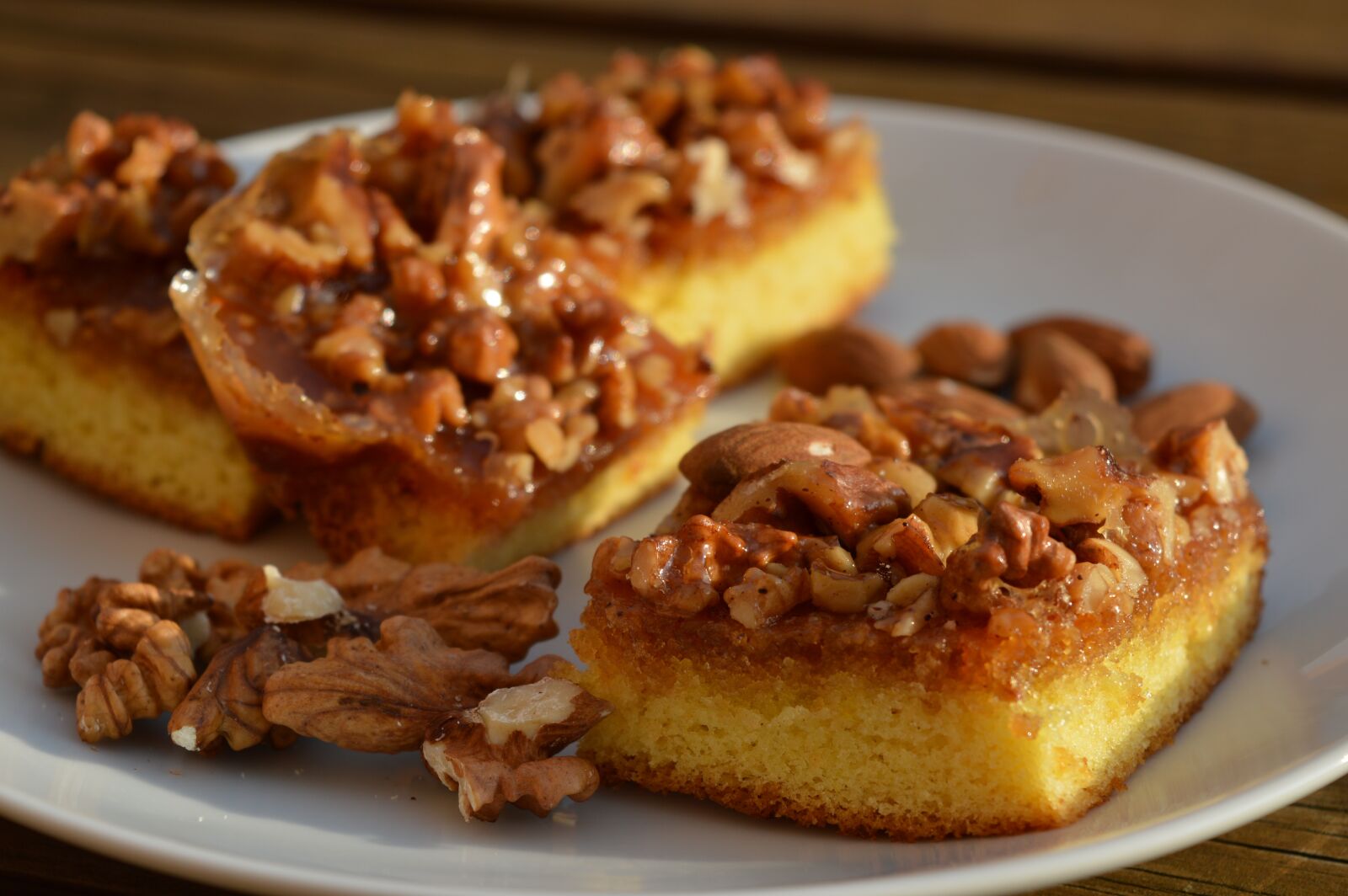 Nikon D3200 sample photo. Dessert, sweet, nuts photography